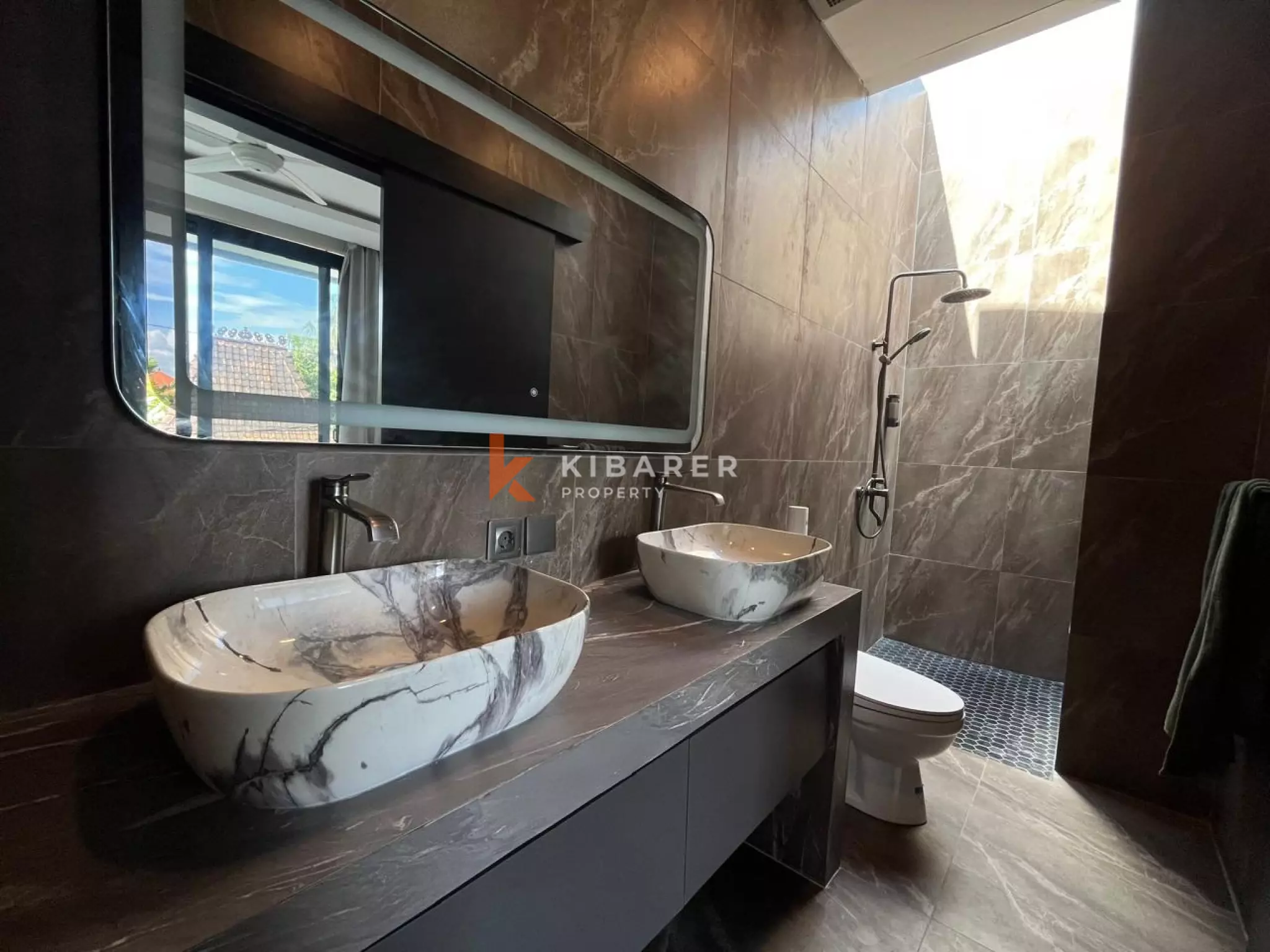 Elegant Modern Three Bedroom Villa Minutes from Sanur Beach