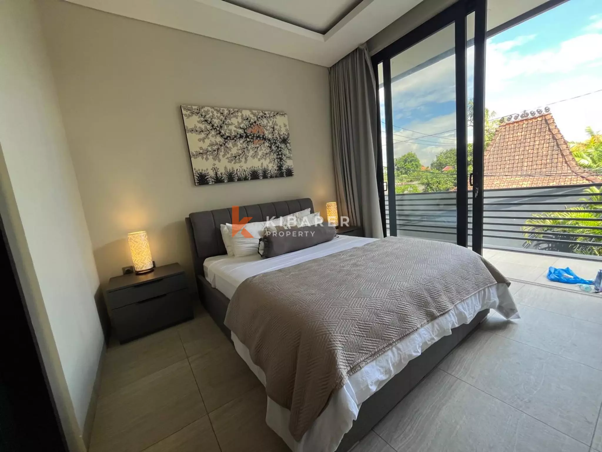 Elegant Modern Three Bedroom Villa Minutes from Sanur Beach