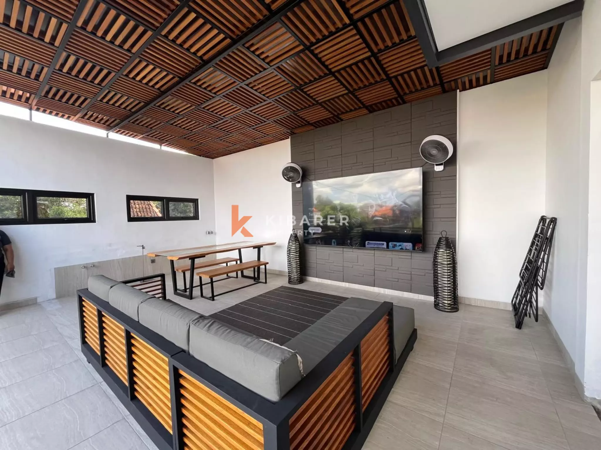 Elegant Modern Three Bedroom Villa Minutes from Sanur Beach