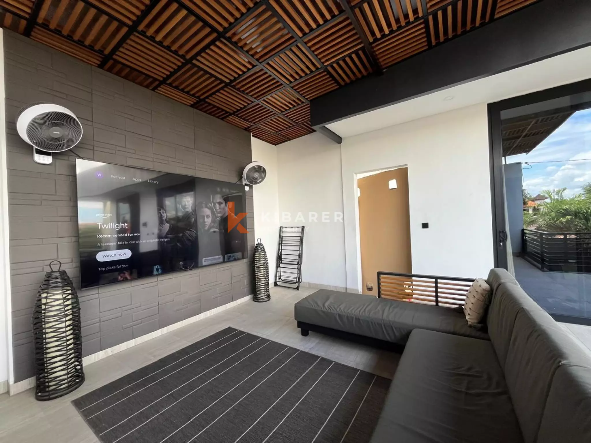 Elegant Modern Three Bedroom Villa Minutes from Sanur Beach