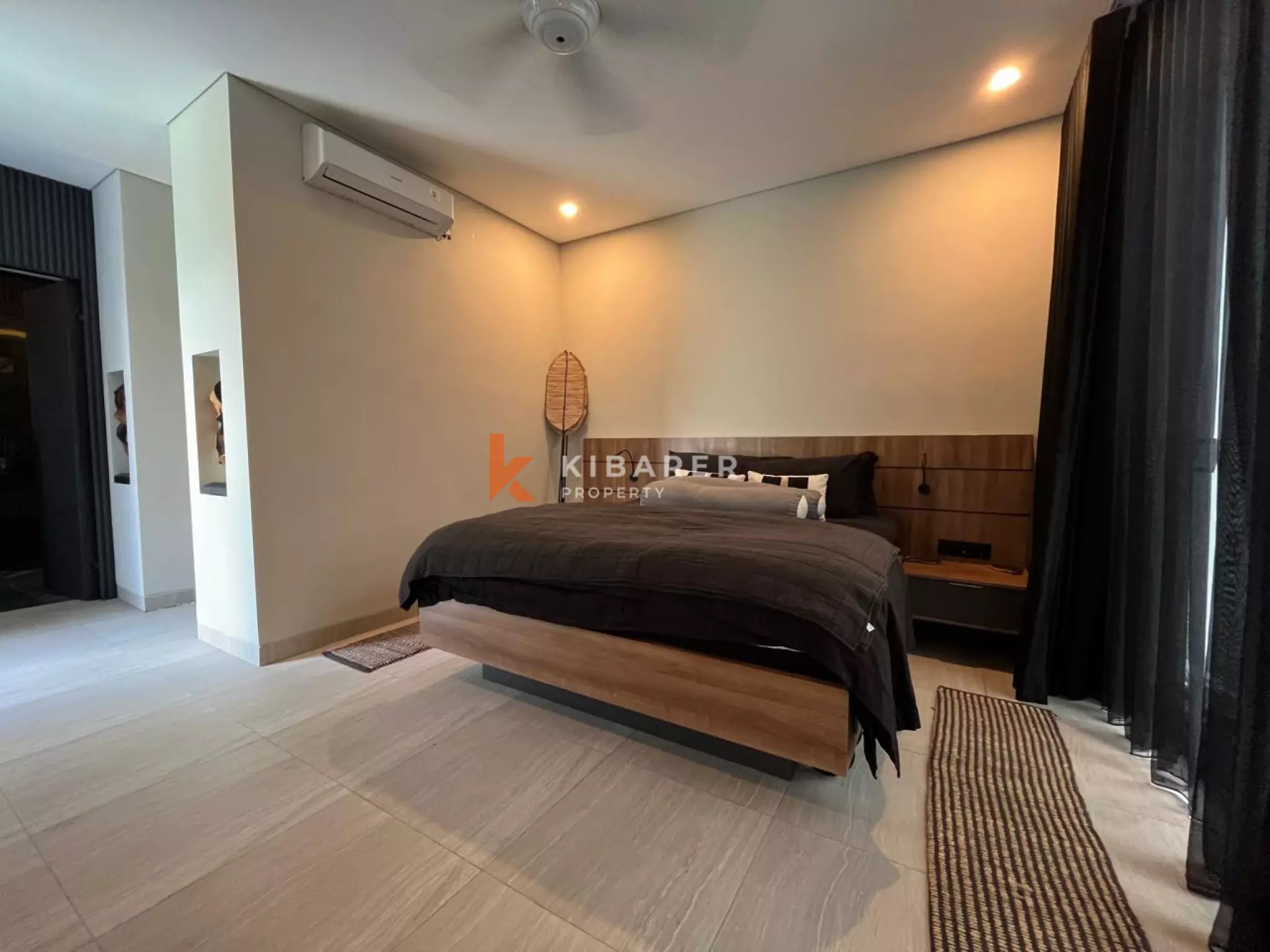 Elegant Modern Three Bedroom Villa Minutes from Sanur Beach