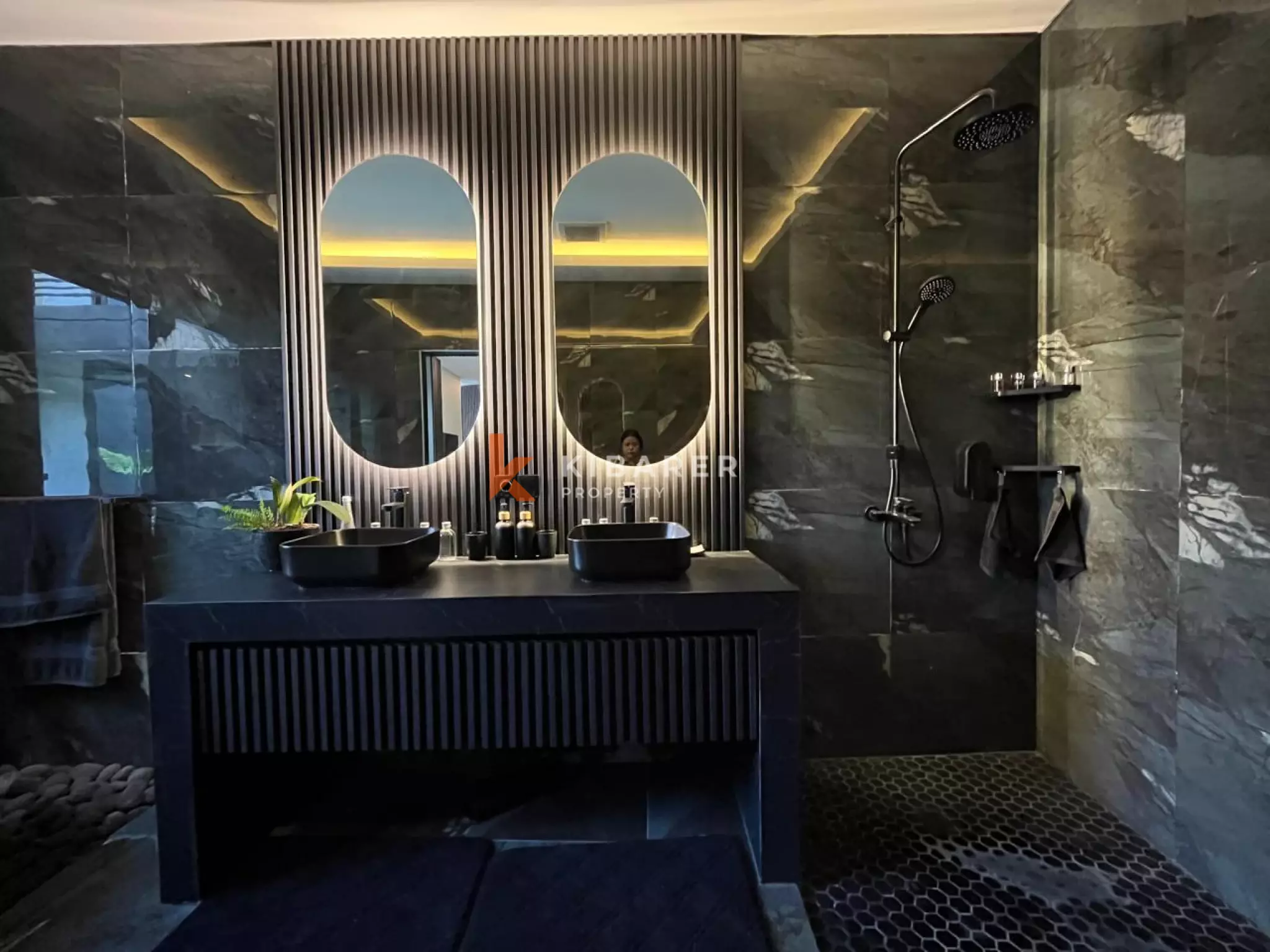 Elegant Modern Three Bedroom Villa Minutes from Sanur Beach