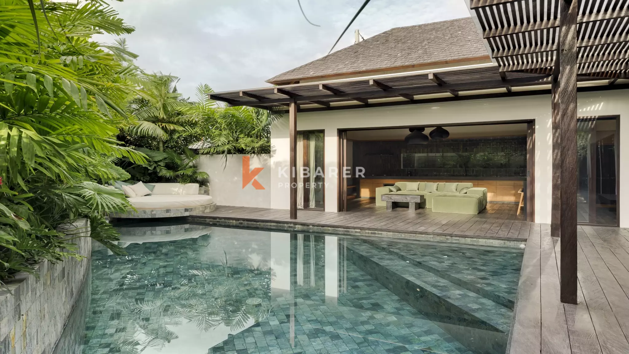 Vila Tiga Kamar Tidur Modern Elegan untuk Hunian Pribadi di Cemagi