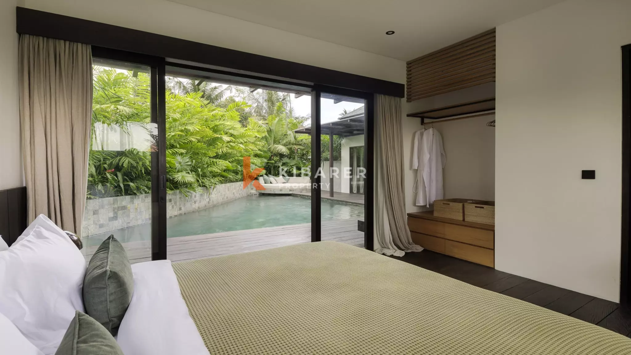 Vila Tiga Kamar Tidur Modern Elegan untuk Hunian Pribadi di Cemagi