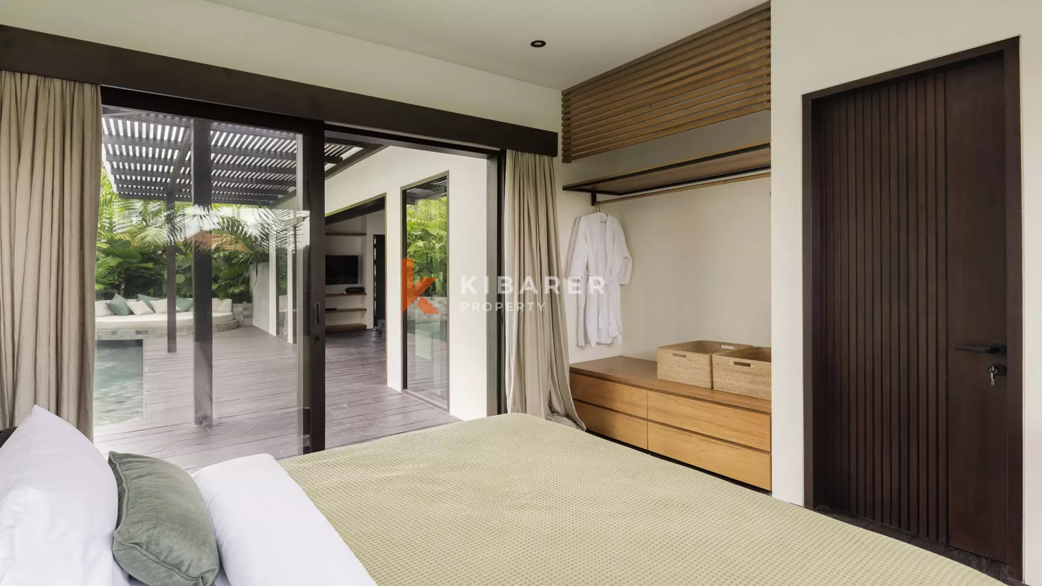 Vila Tiga Kamar Tidur Modern Elegan untuk Hunian Pribadi di Cemagi