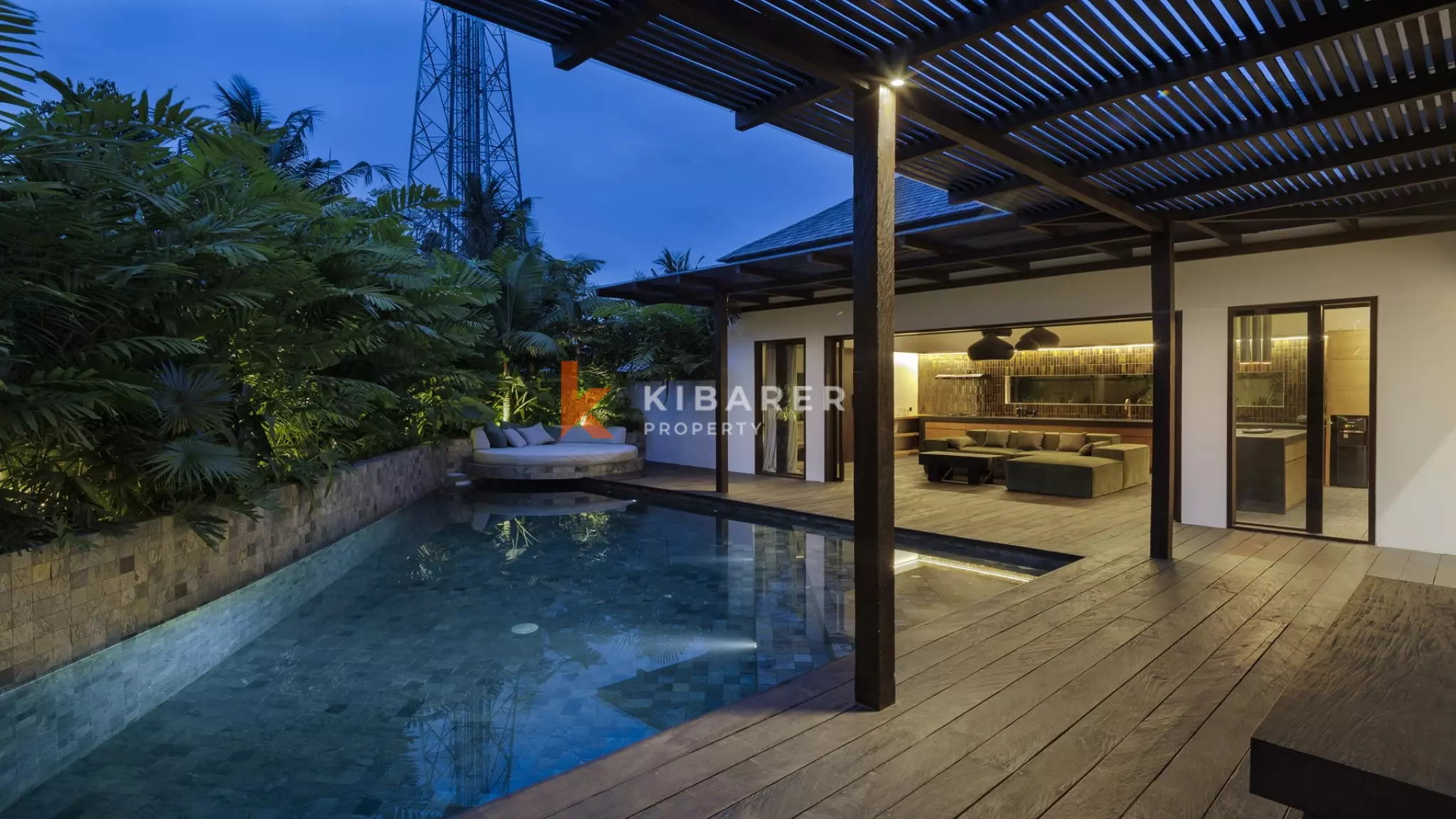 Vila Tiga Kamar Tidur Modern Elegan untuk Hunian Pribadi di Cemagi