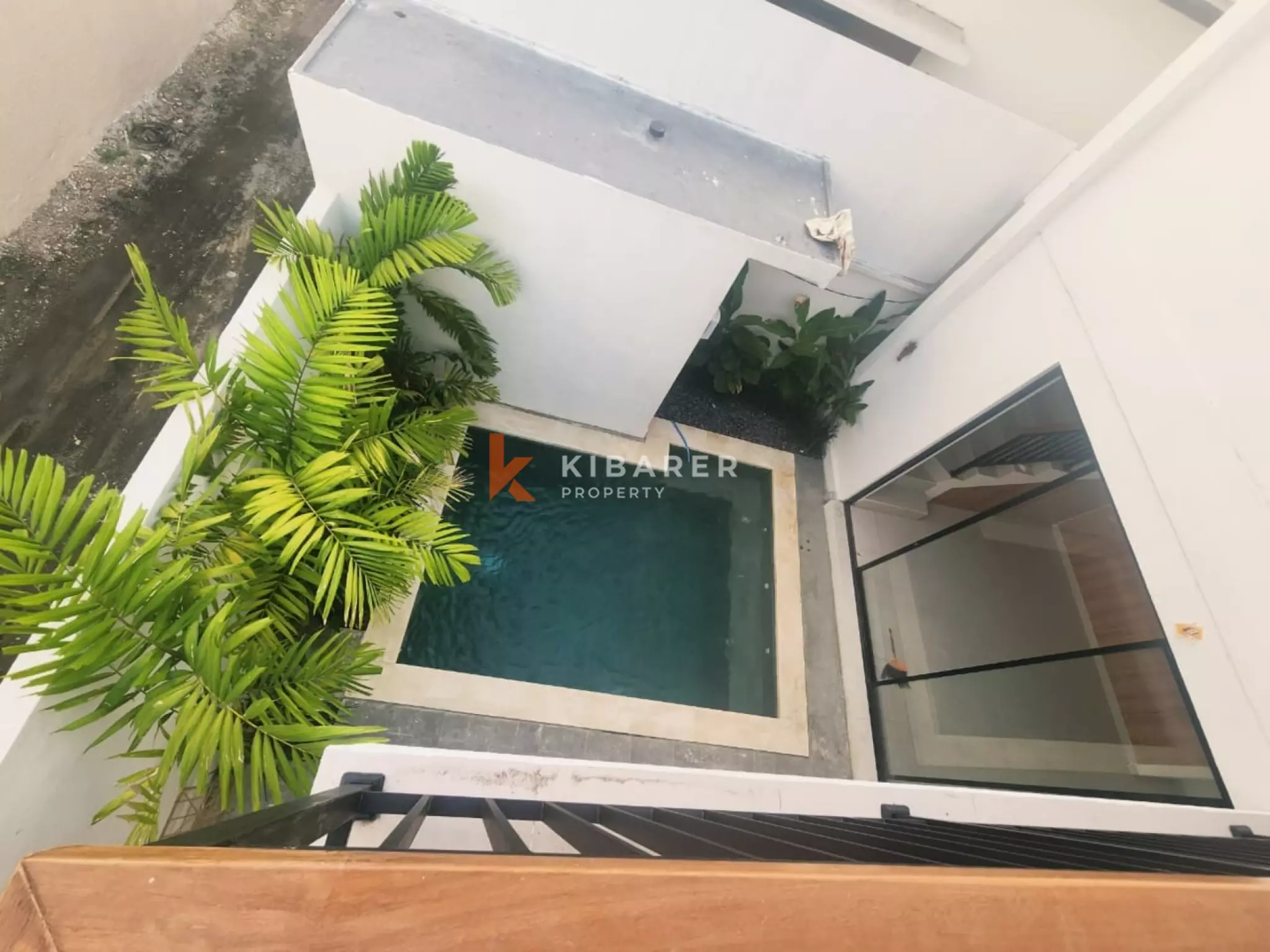 Vila Minimalis Dua Kamar Tidur Dekat Pantai – Tanpa Perabot, Pererenan