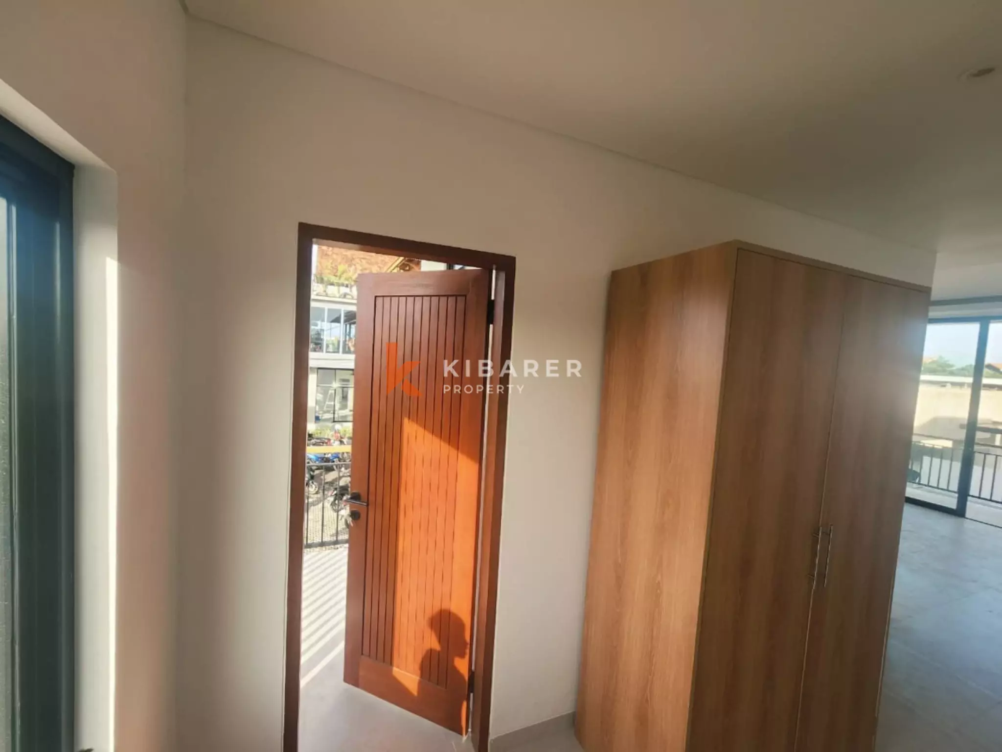 Vila Minimalis Dua Kamar Tidur Dekat Pantai – Tanpa Perabot, Pererenan