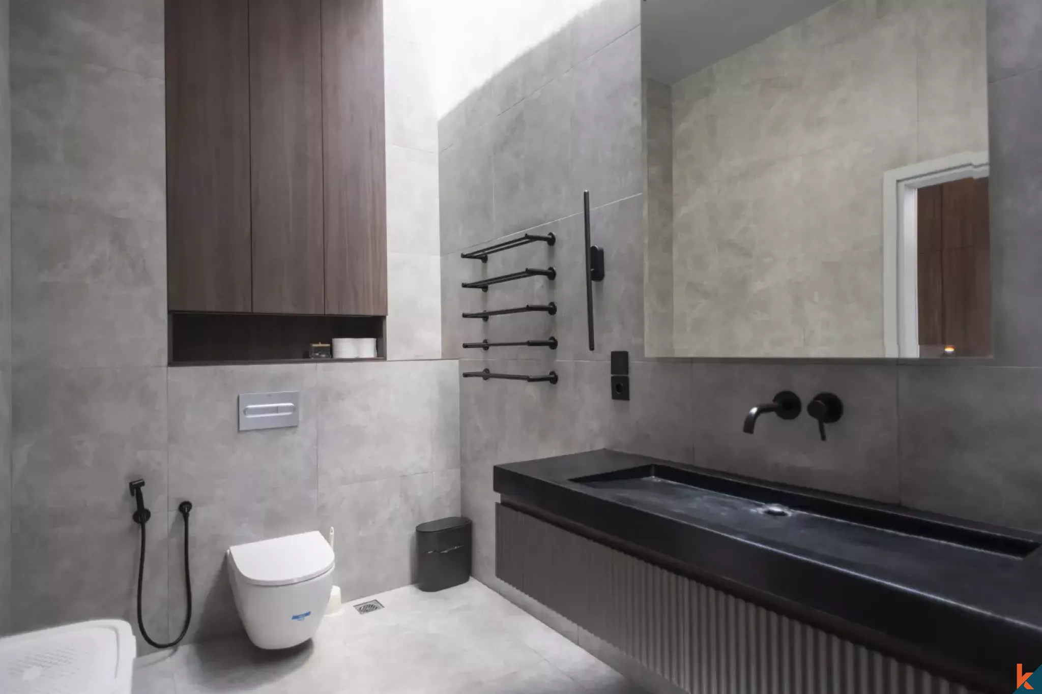 Villa Sewa Tiga Kamar Tidur Modern di Pusat Umalas