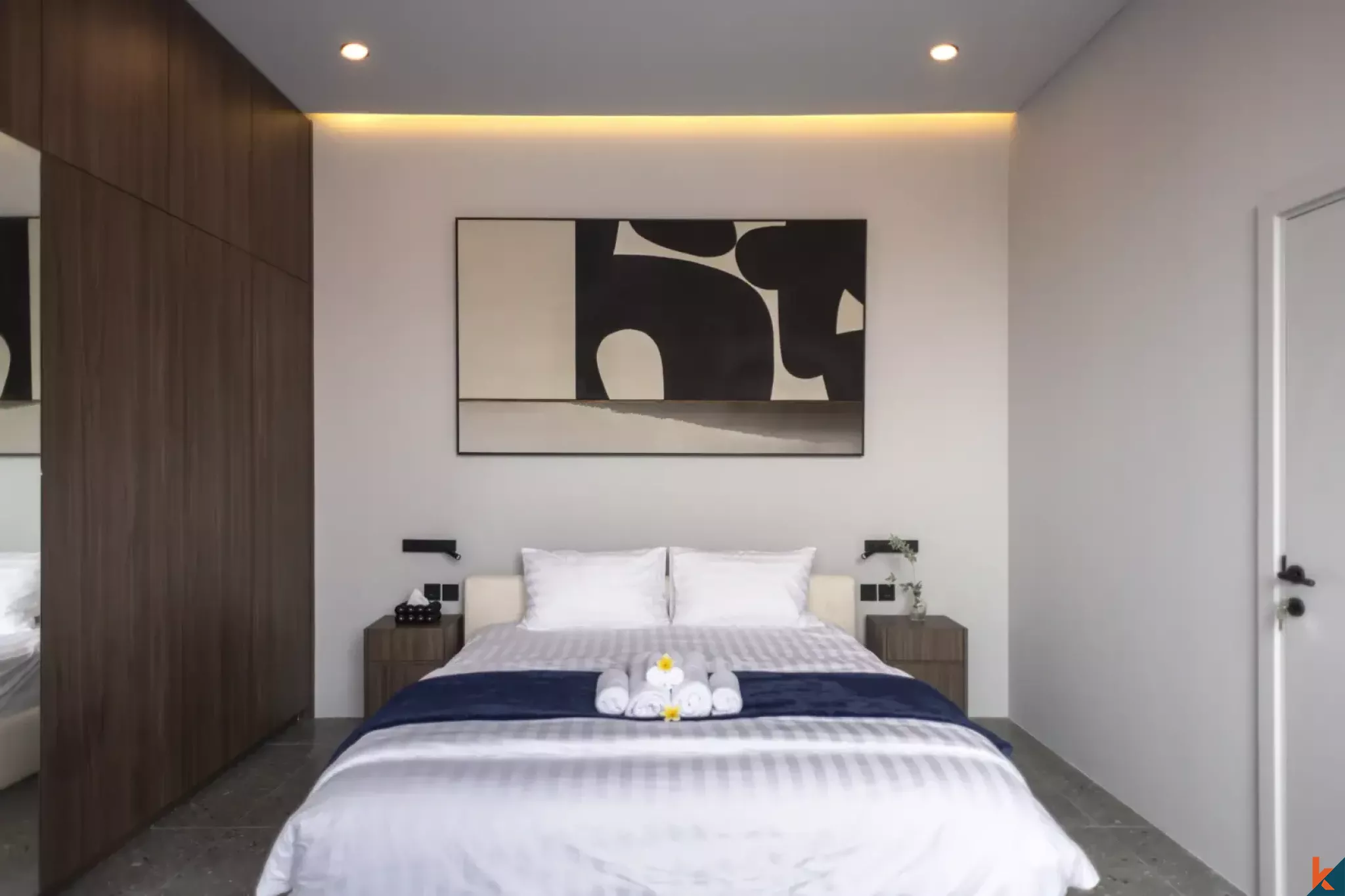 Villa Sewa Tiga Kamar Tidur Modern di Pusat Umalas