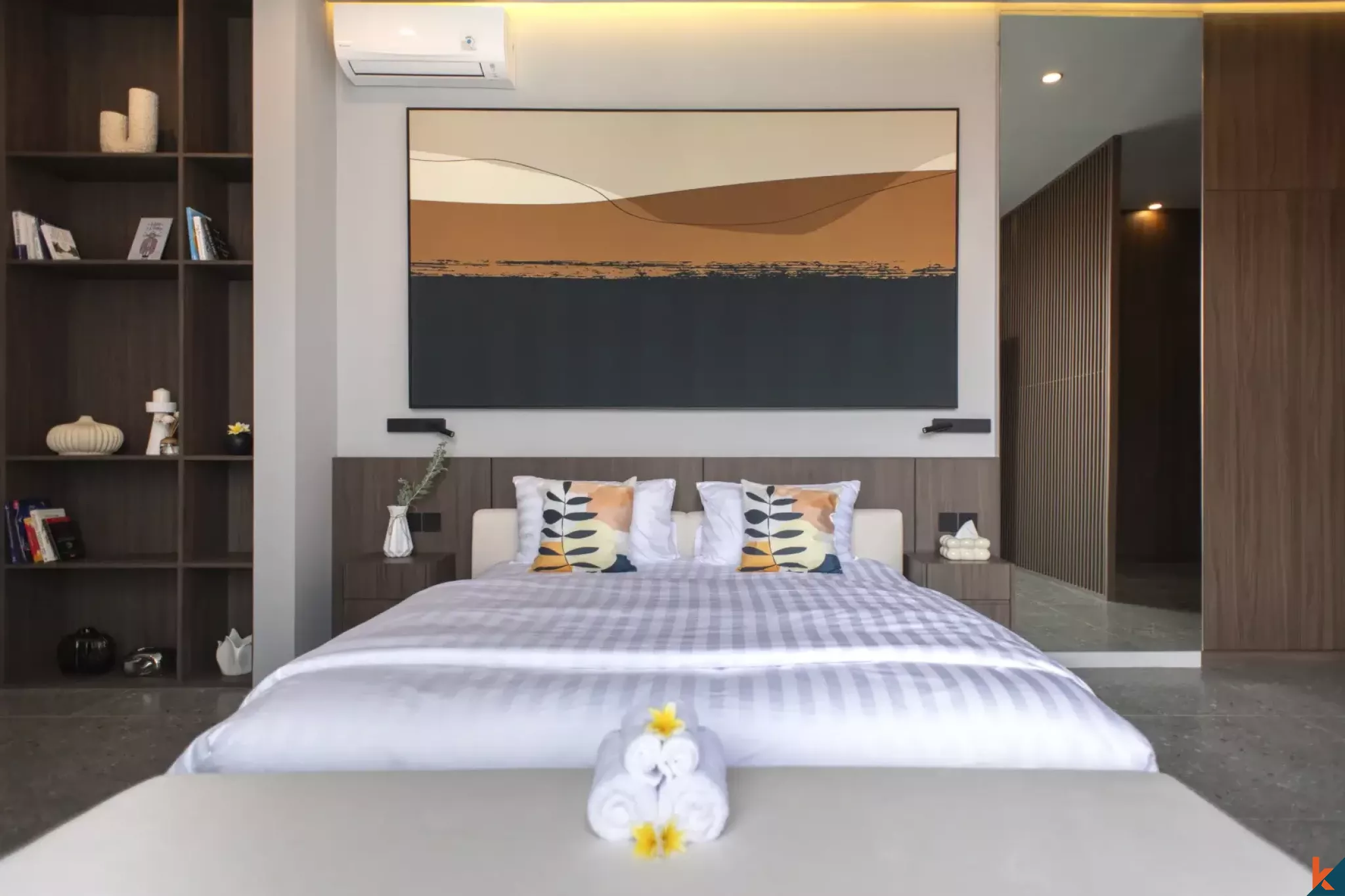 Villa Sewa Tiga Kamar Tidur Modern di Pusat Umalas