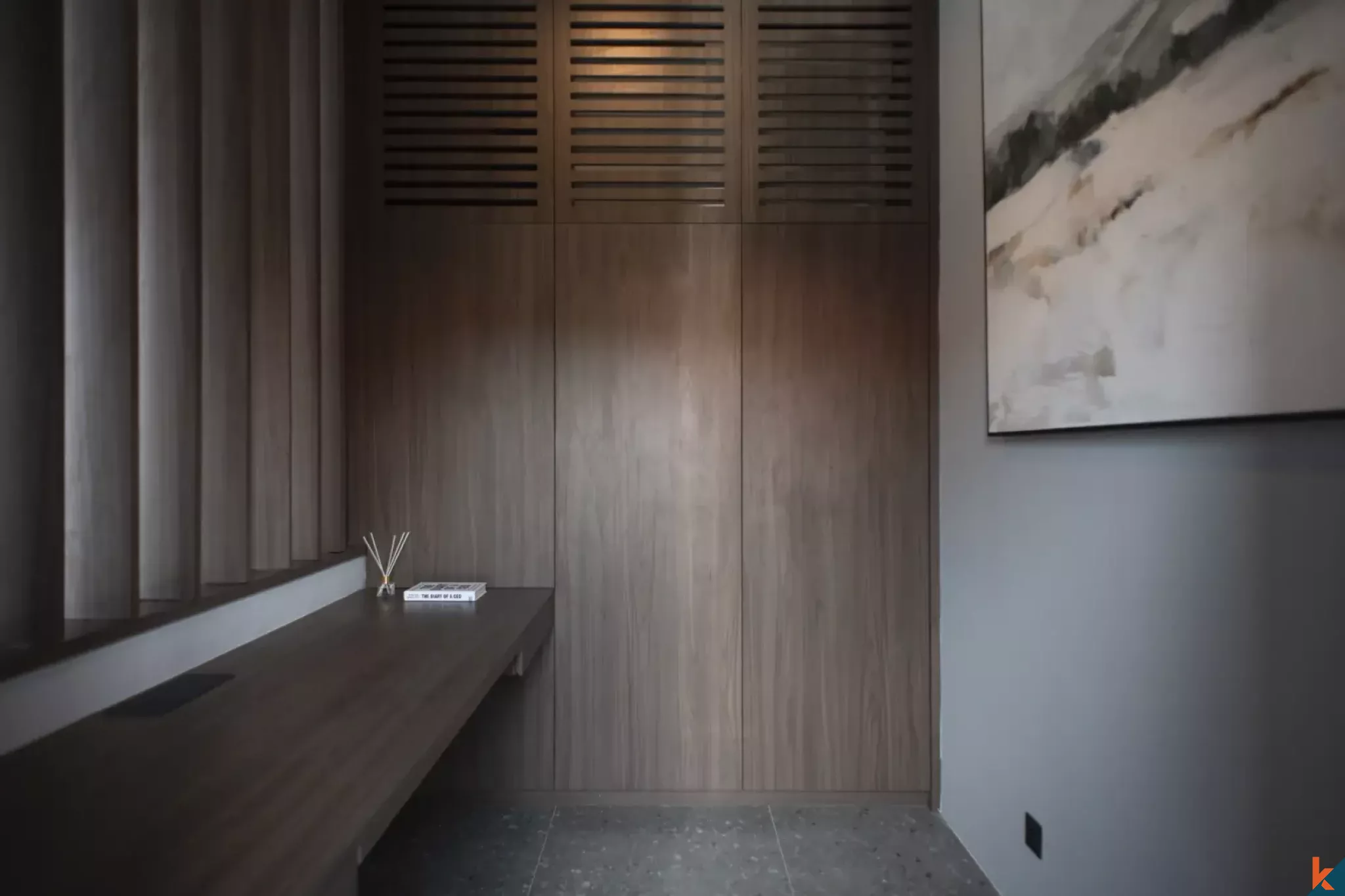 Villa Sewa Tiga Kamar Tidur Modern di Pusat Umalas