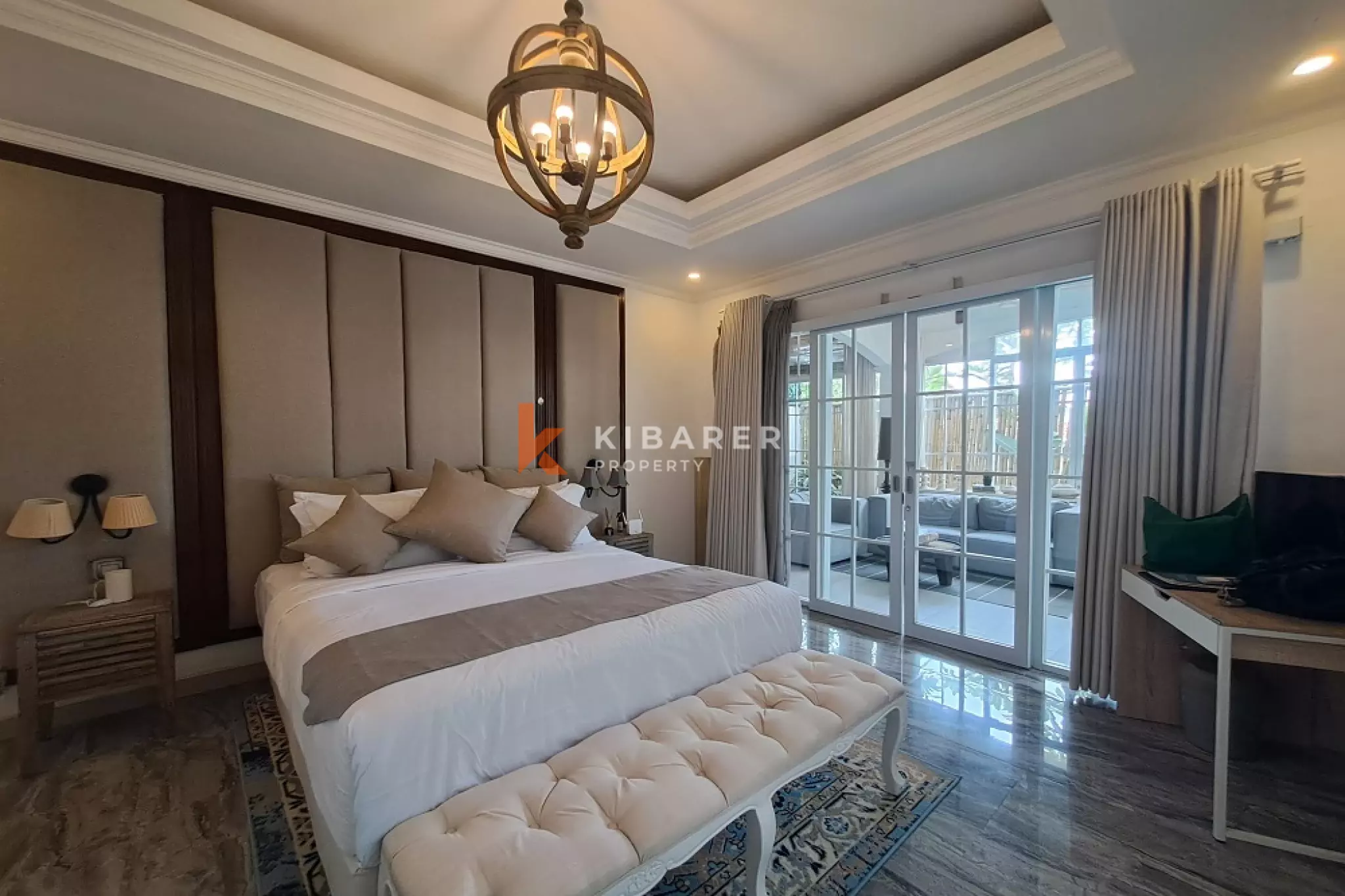 Villa chaleureuse de trois chambres dans un quartier stratégique de Berawa