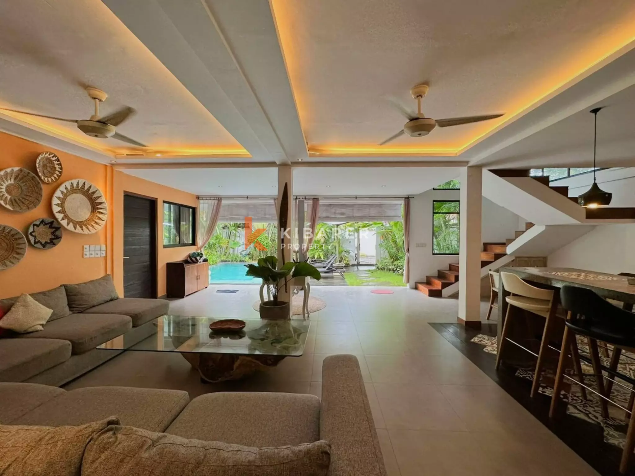 Perfect Tropical Escape - Three Bedroom Villa in Prime Seminyak