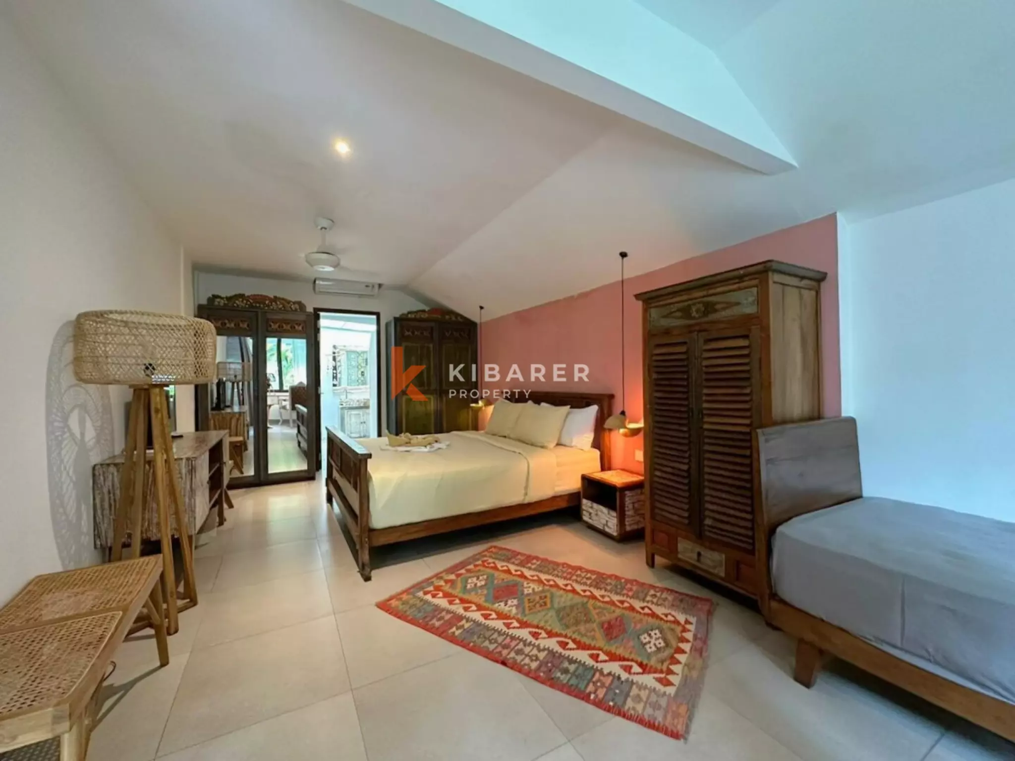 Perfect Tropical Escape - Three Bedroom Villa in Prime Seminyak
