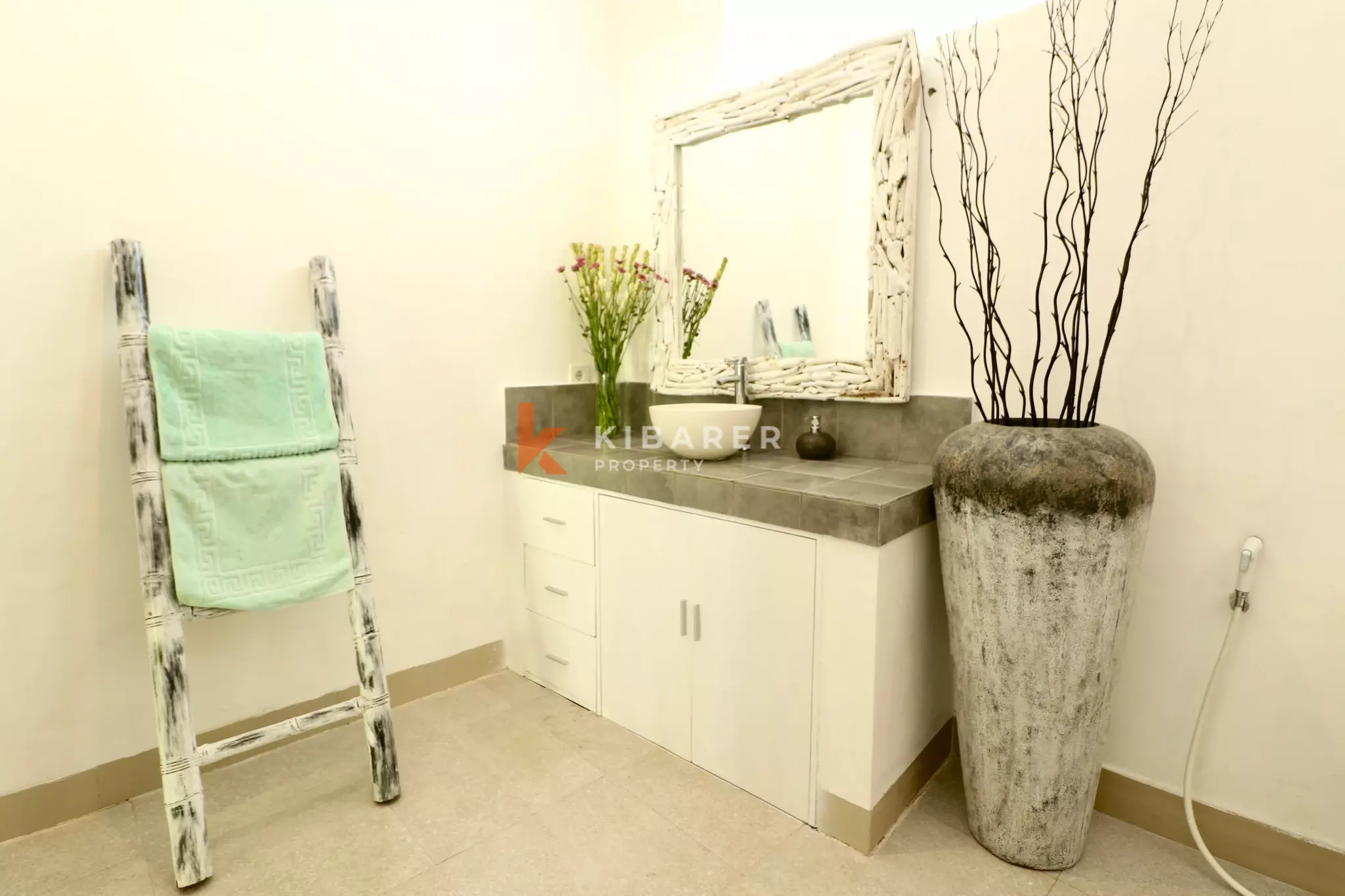 Charming Three-Bedroom Villa in Berawa’s Best Area