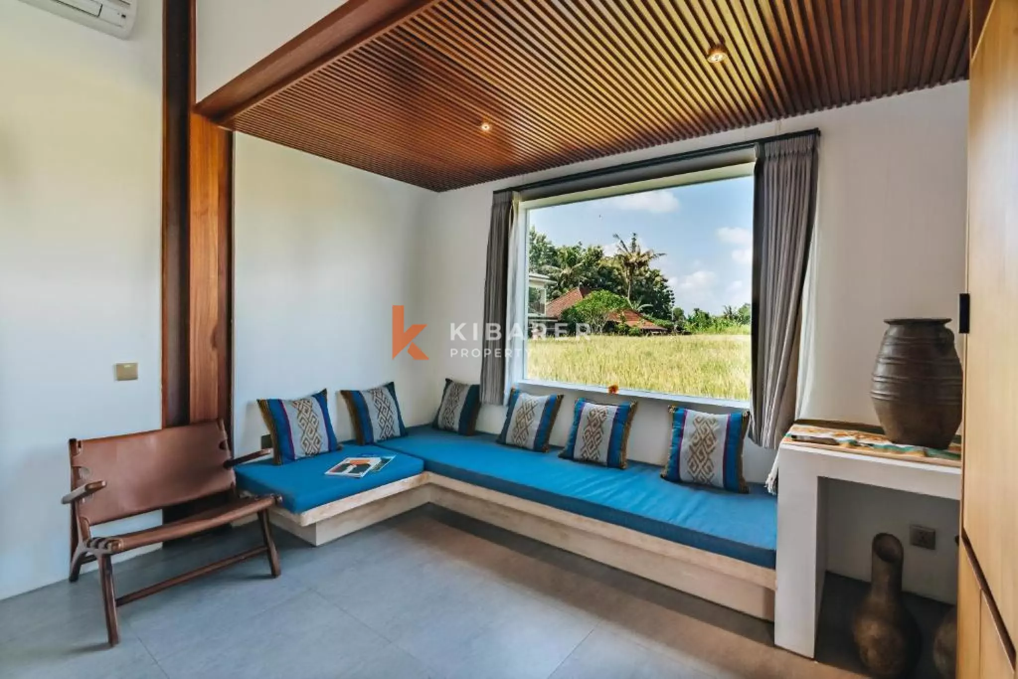 Modern Living in Nature Four Bedroom Villa in Ubud
