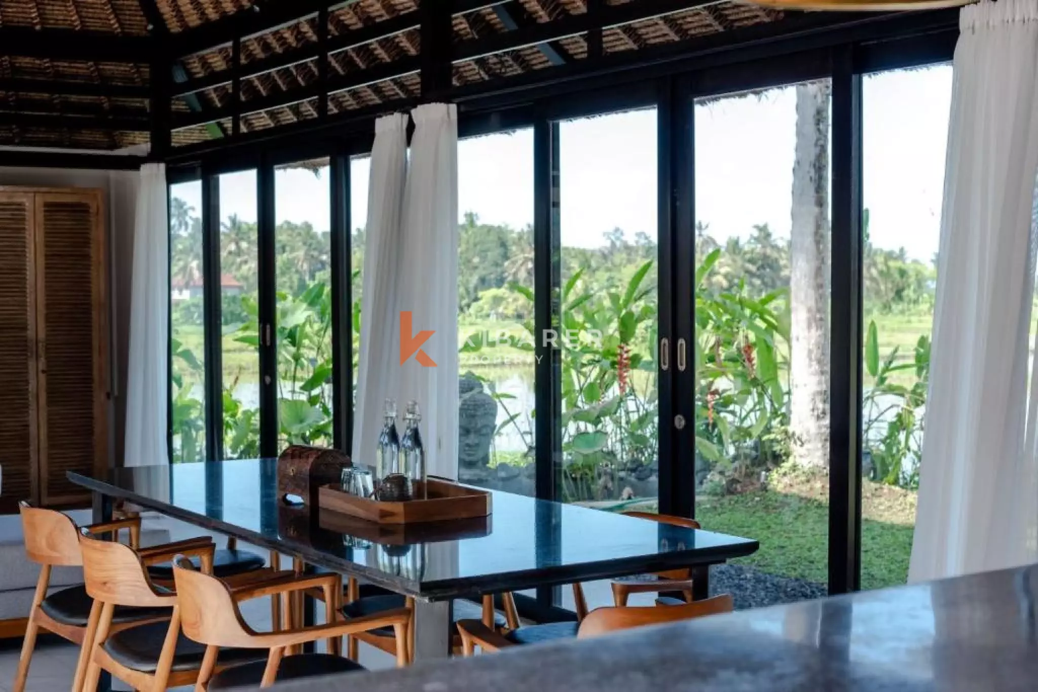 Modern Living in Nature Four Bedroom Villa in Ubud