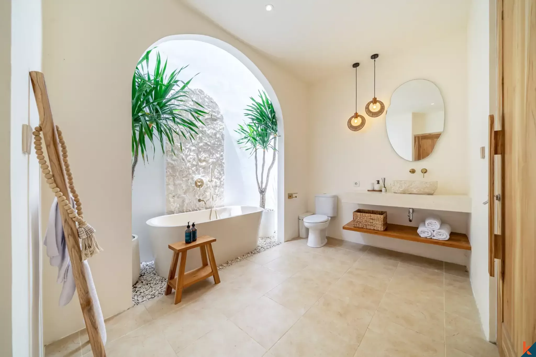 Brand new two bedroom leasehold Mediterranean style villa in Melasti