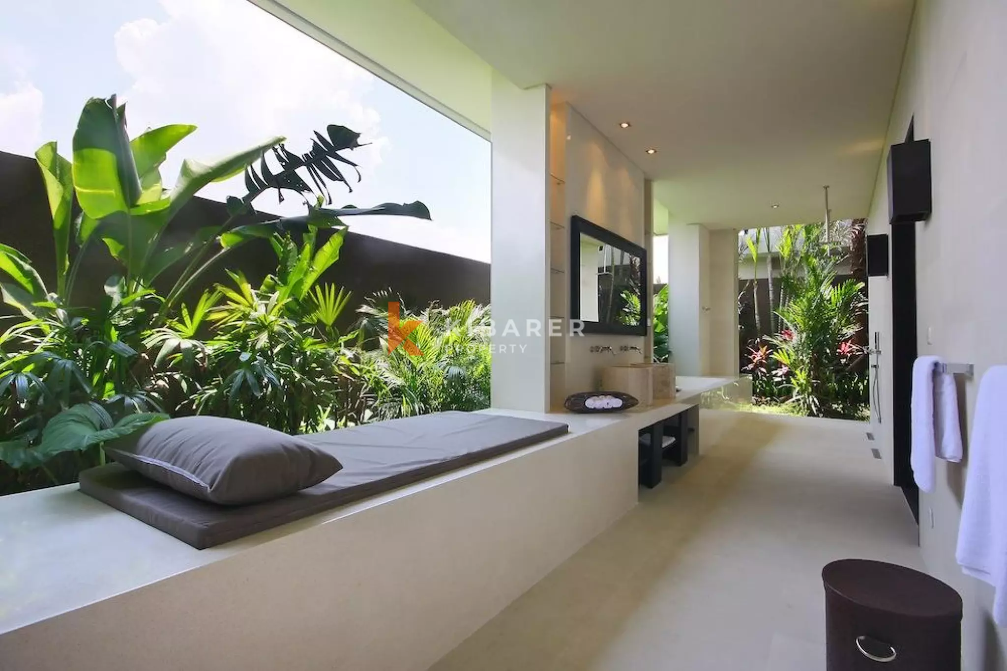 Stunning Four-Bedroom Villa in the Heart of Berawa
