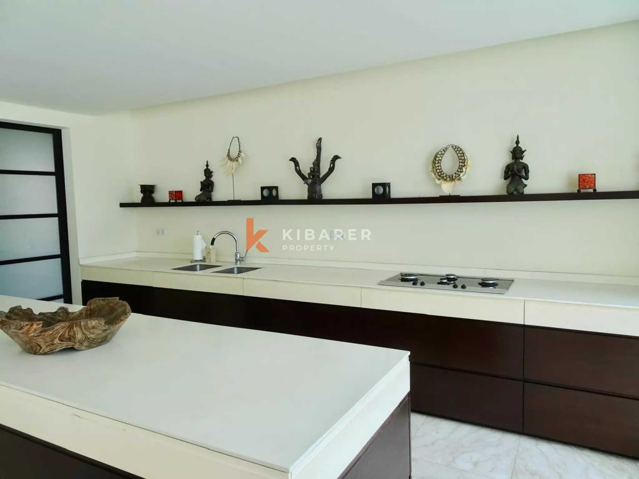 Stunning Four-Bedroom Villa in the Heart of Berawa