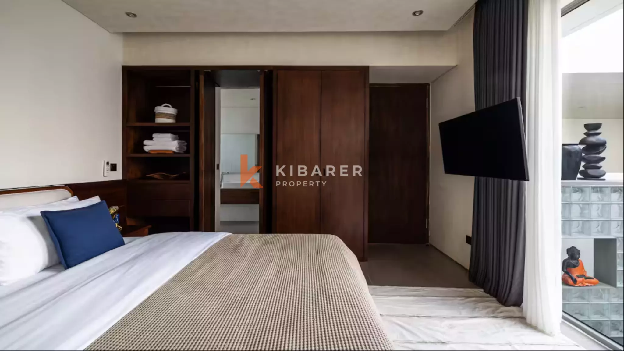 Élégante villa balinaise de trois chambres à Ungasan, style Japandi