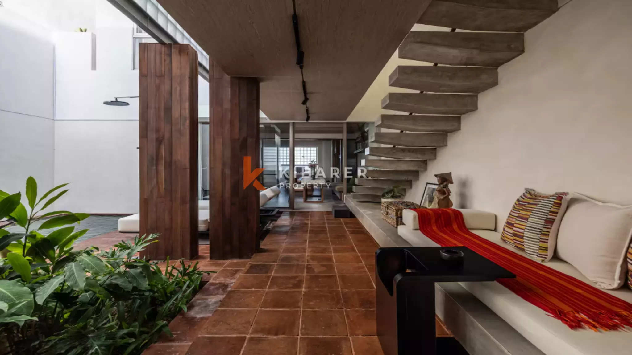 Élégante villa balinaise de trois chambres à Ungasan, style Japandi