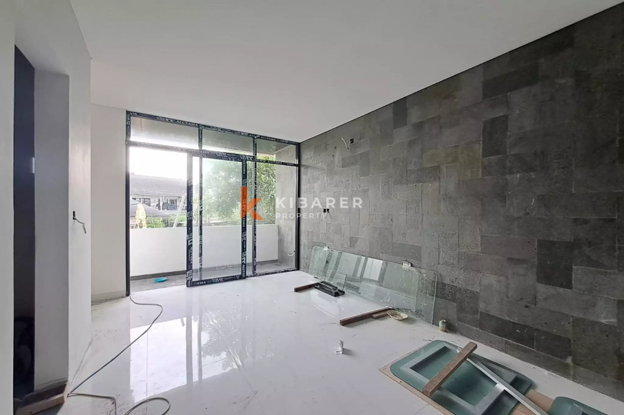 Villa minimaliste fermée de deux chambres dans un emplacement privilégié à Umalas (DISPONIBLE FIN DÉCEMBRE 2025)