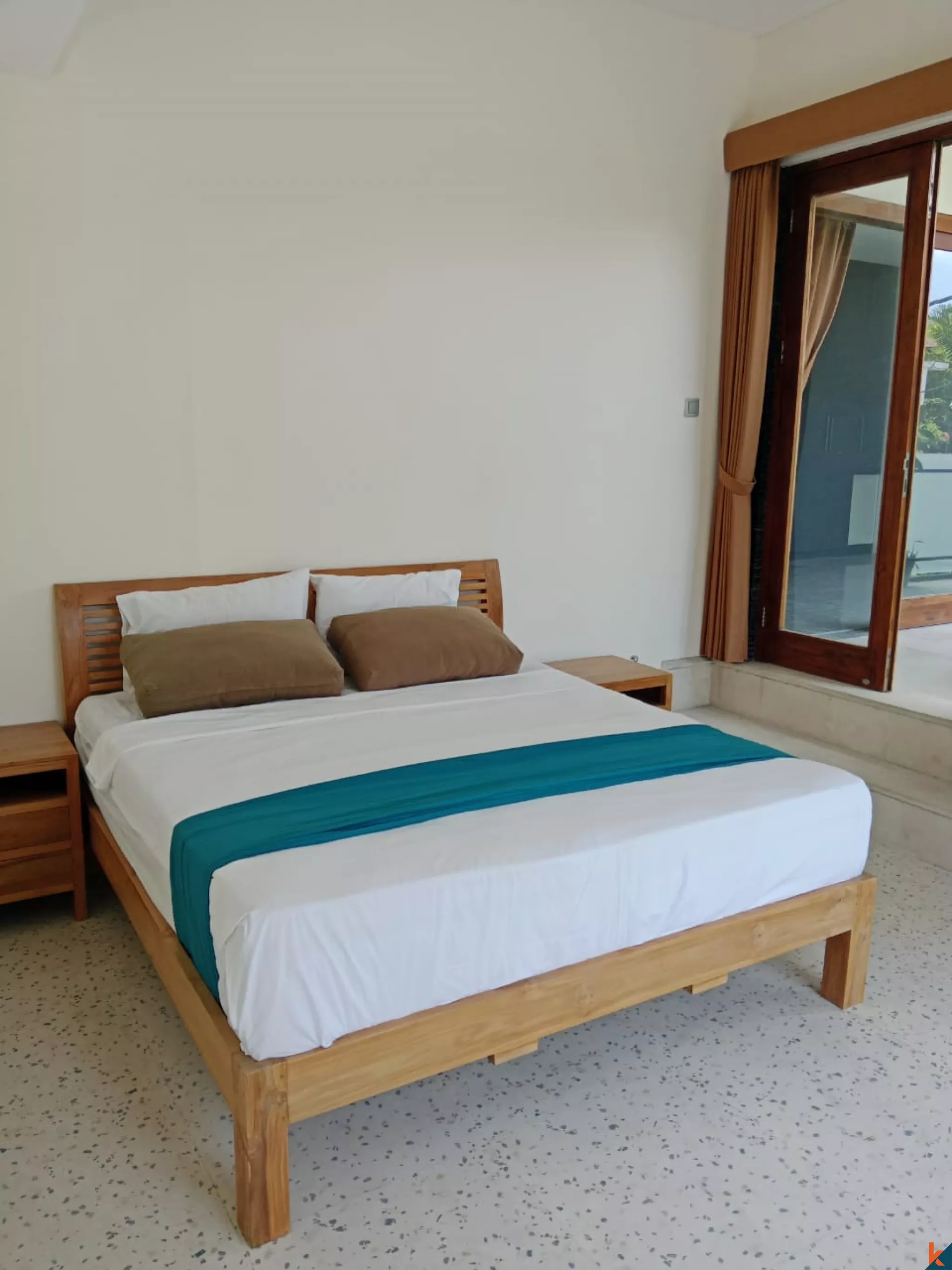 Charming 3+1 Bedroom Tropical Villa with Private Pool in Tibubeneng