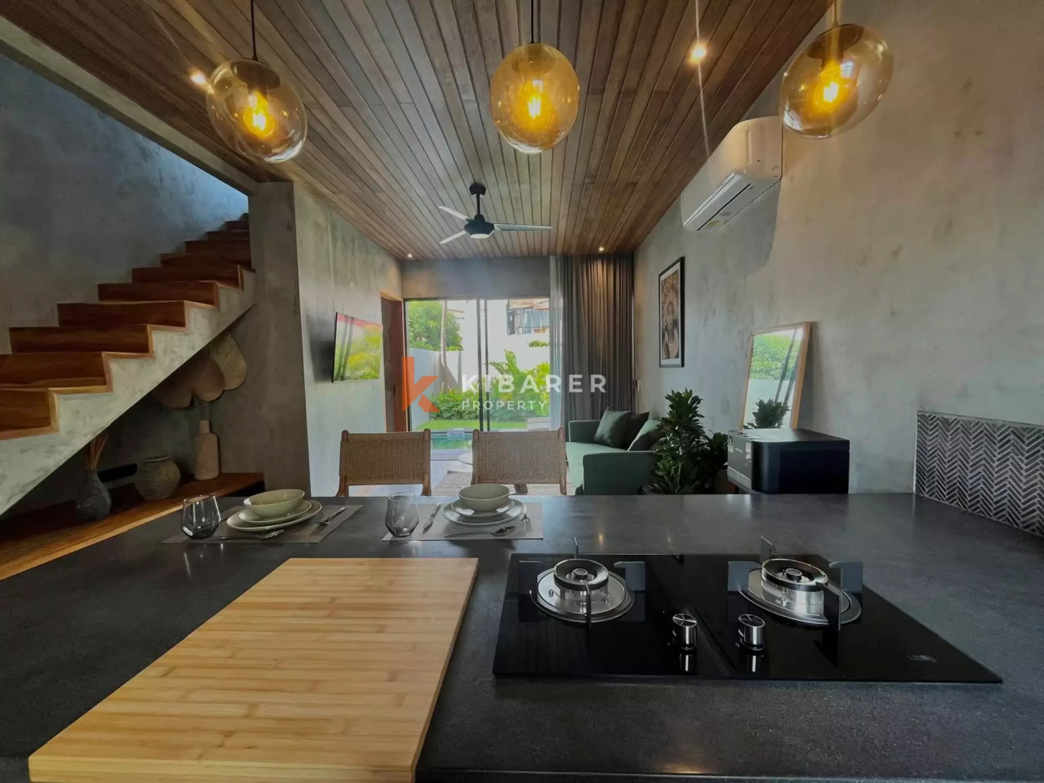 Modern Loft-Style One Bedroom  Townhouse in Strategic Canggu