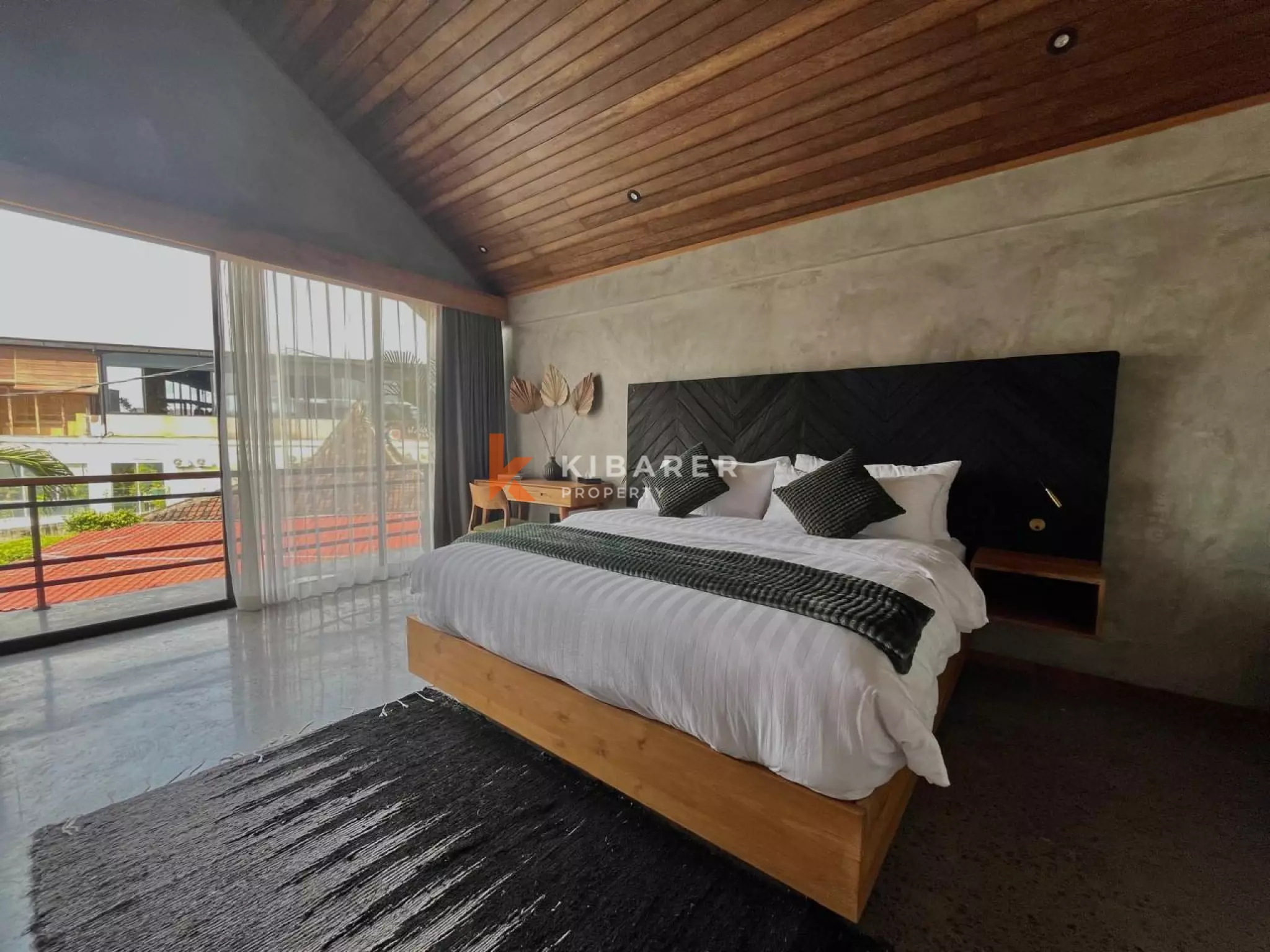 Modern Loft-Style One Bedroom  Townhouse in Strategic Canggu