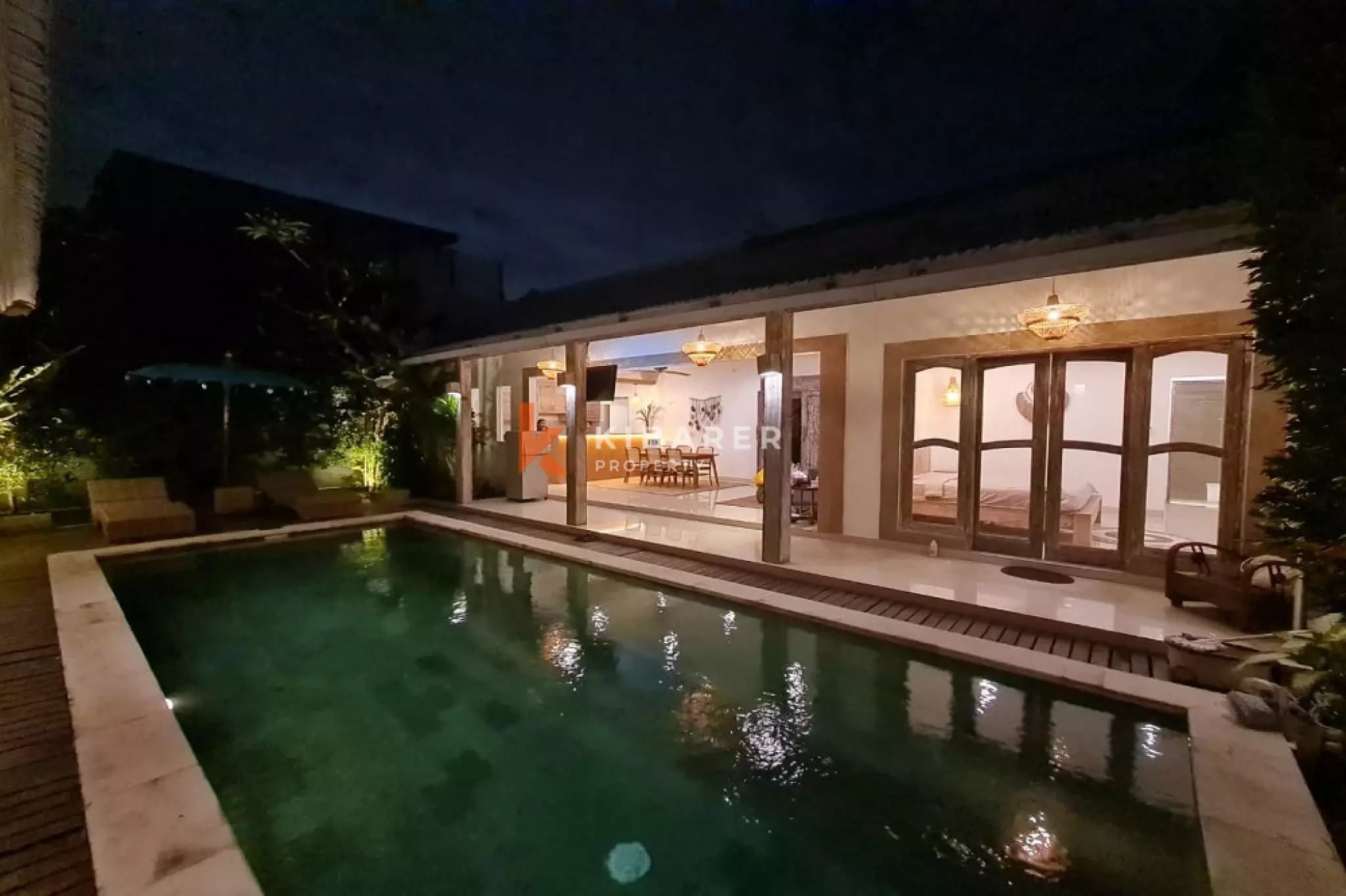 Newly Renovated Three-Bedrooms Open Living Villa in Berawa