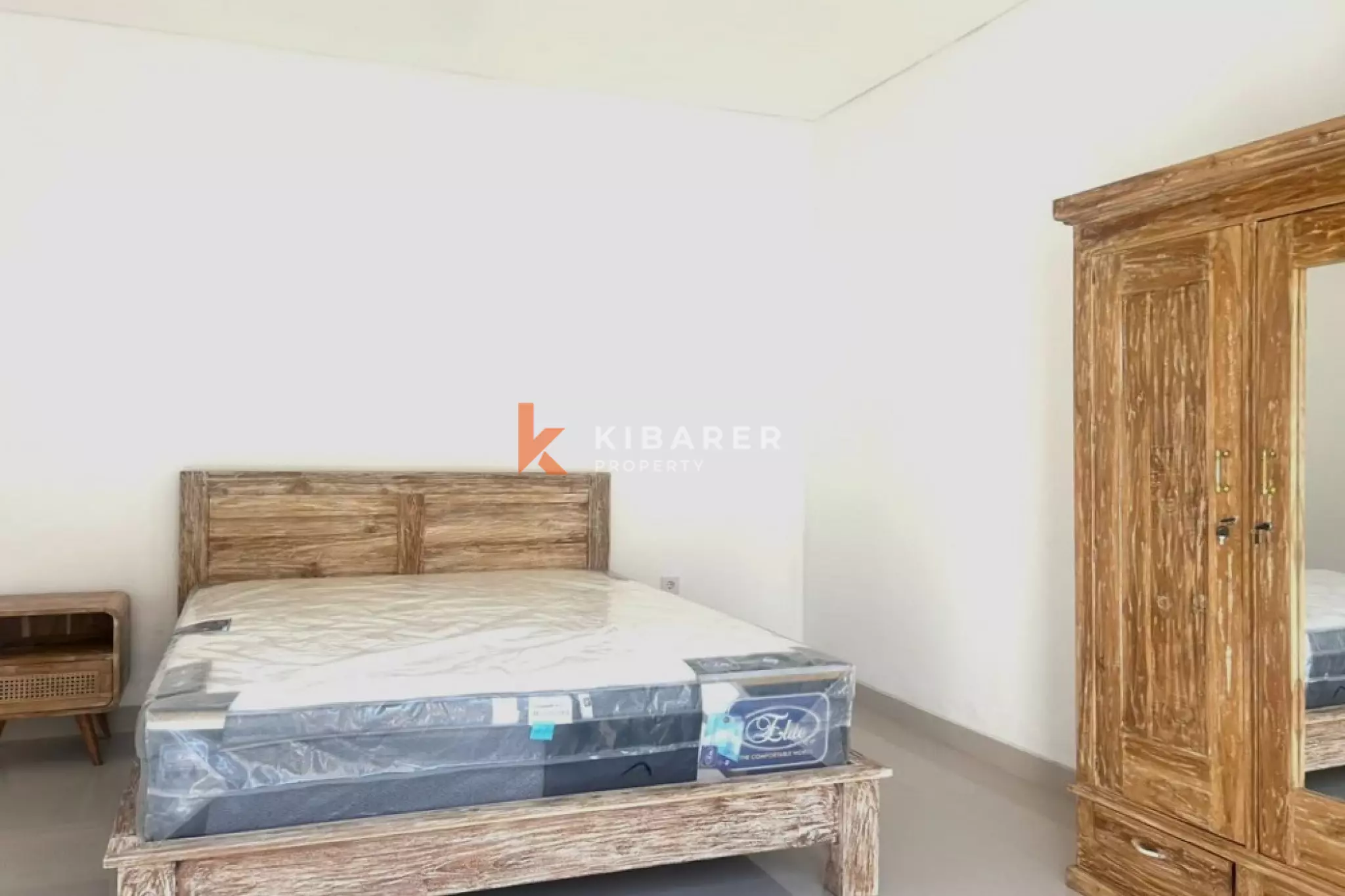 Compact Two-Bedrooms Enclosed Living Villa of Padonan Area