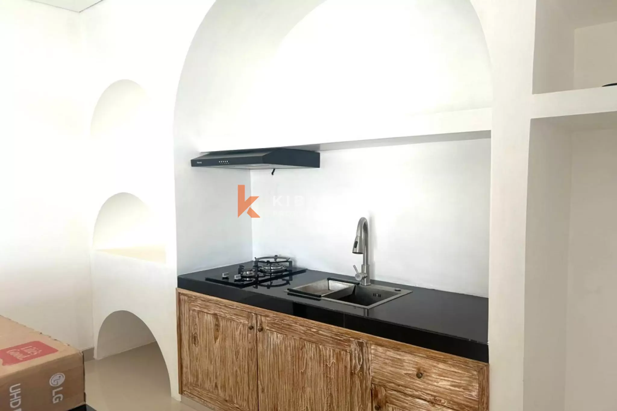 Compact Two-Bedrooms Enclosed Living Villa of Padonan Area