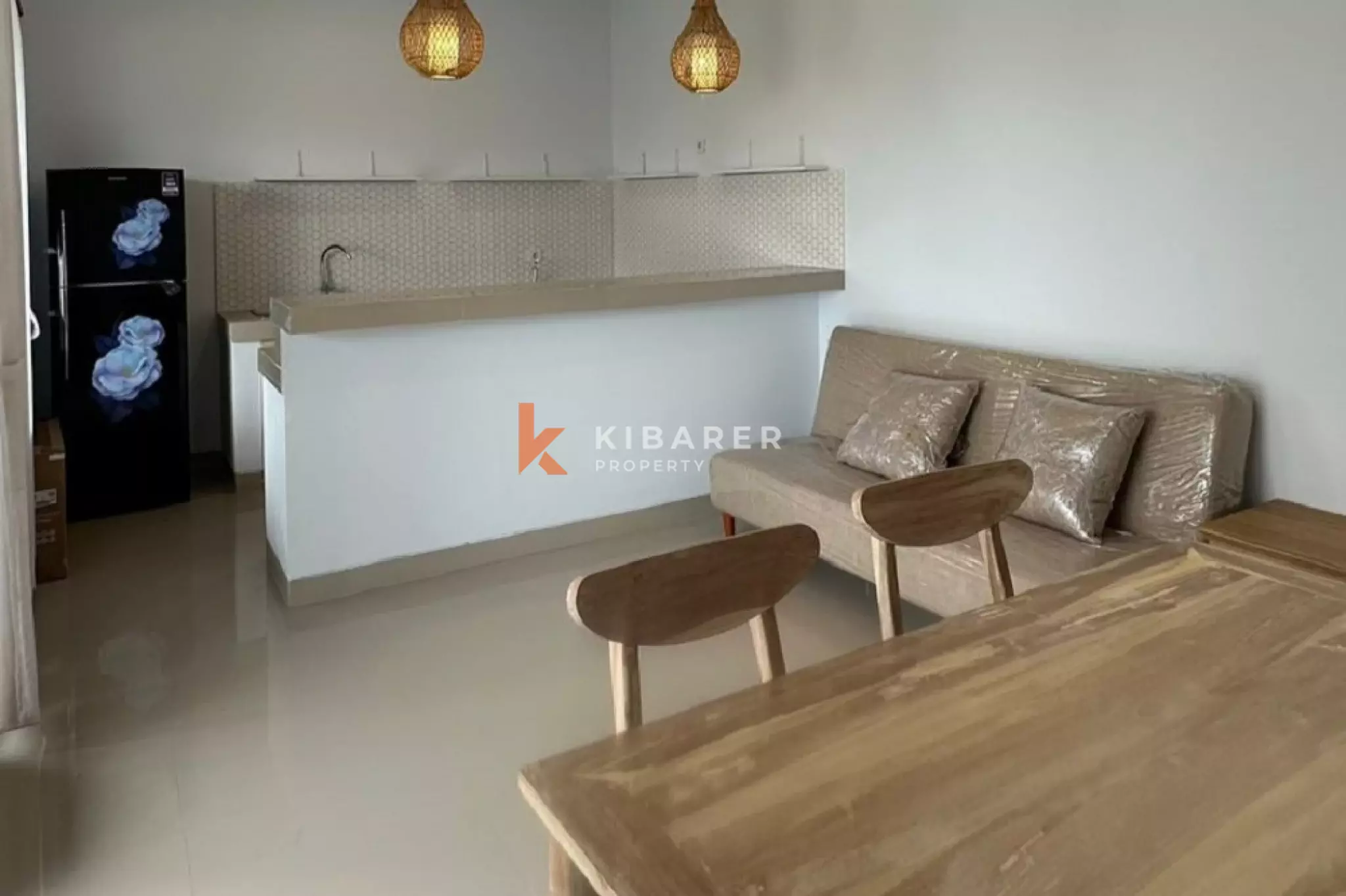 Exclusive Two-Bedrooms Enclosed Villa Nearby Seseh Beach