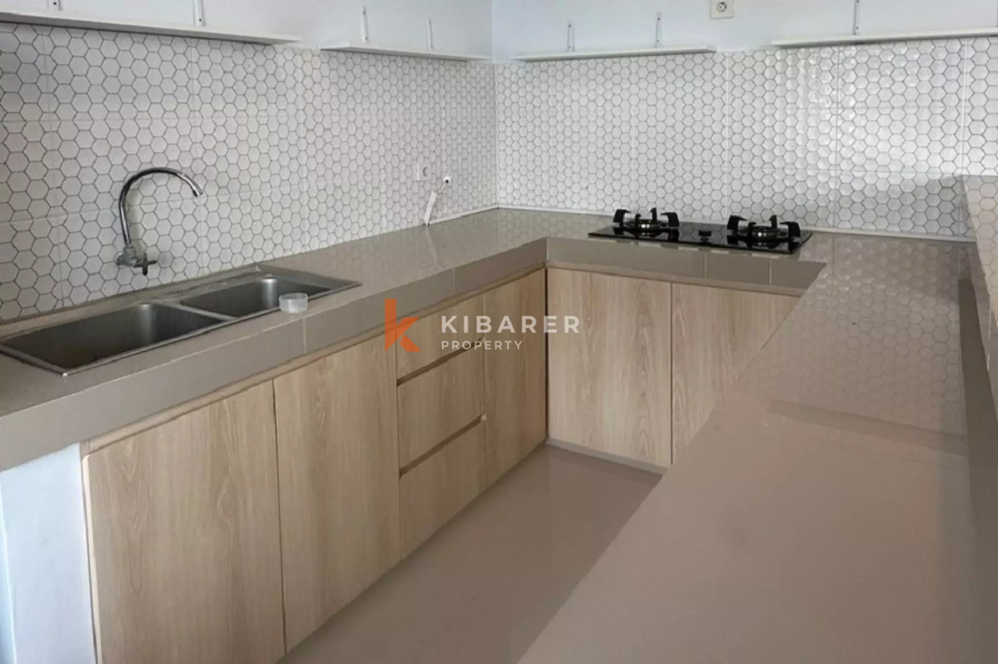 Exclusive Two-Bedrooms Enclosed Villa Nearby Seseh Beach