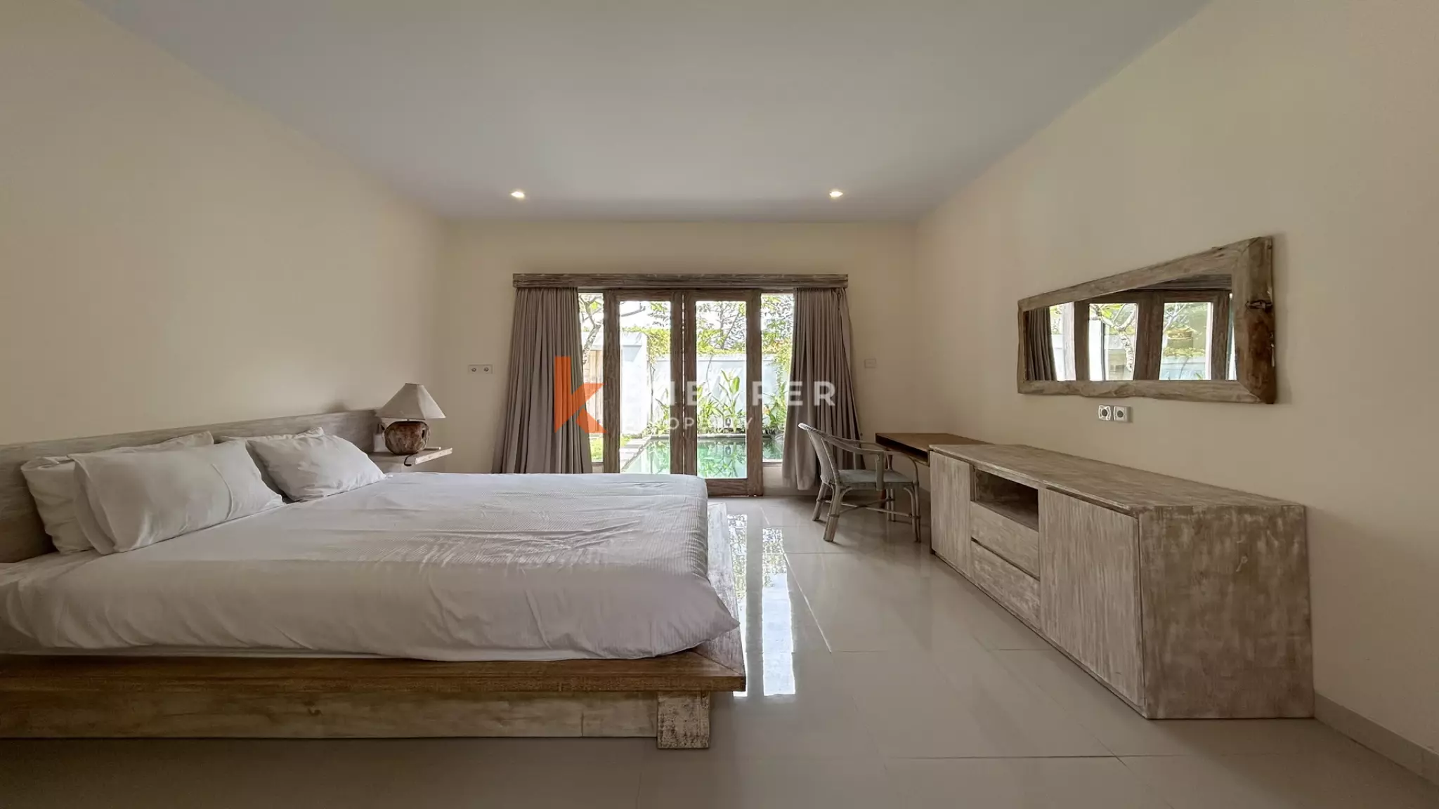 Villa confortable de deux chambres avec séjour fermé à Canggu