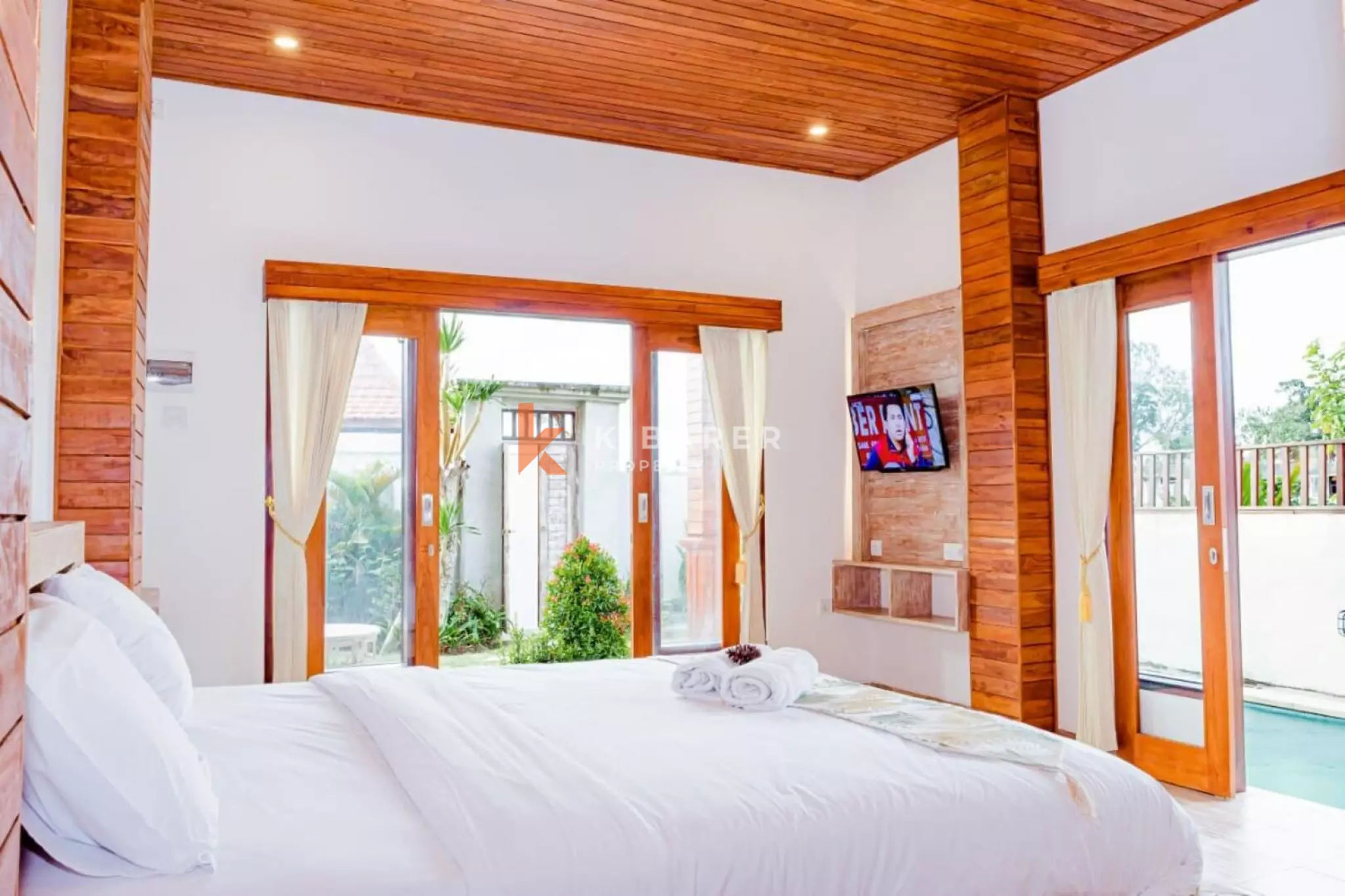 Vila Dua Kamar Tidur Bertema Alam di Pererenan