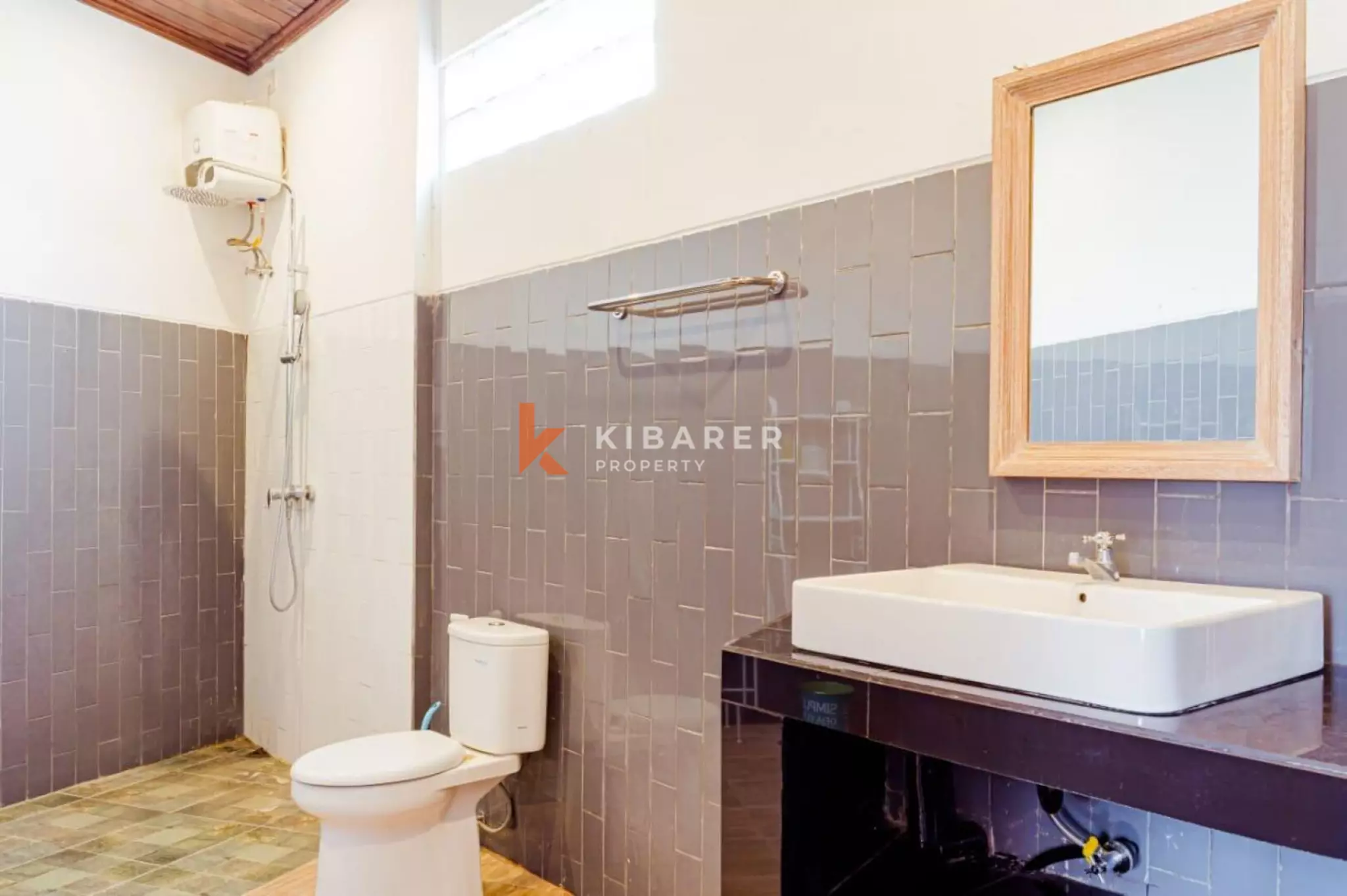 Vila Dua Kamar Tidur Bertema Alam di Pererenan