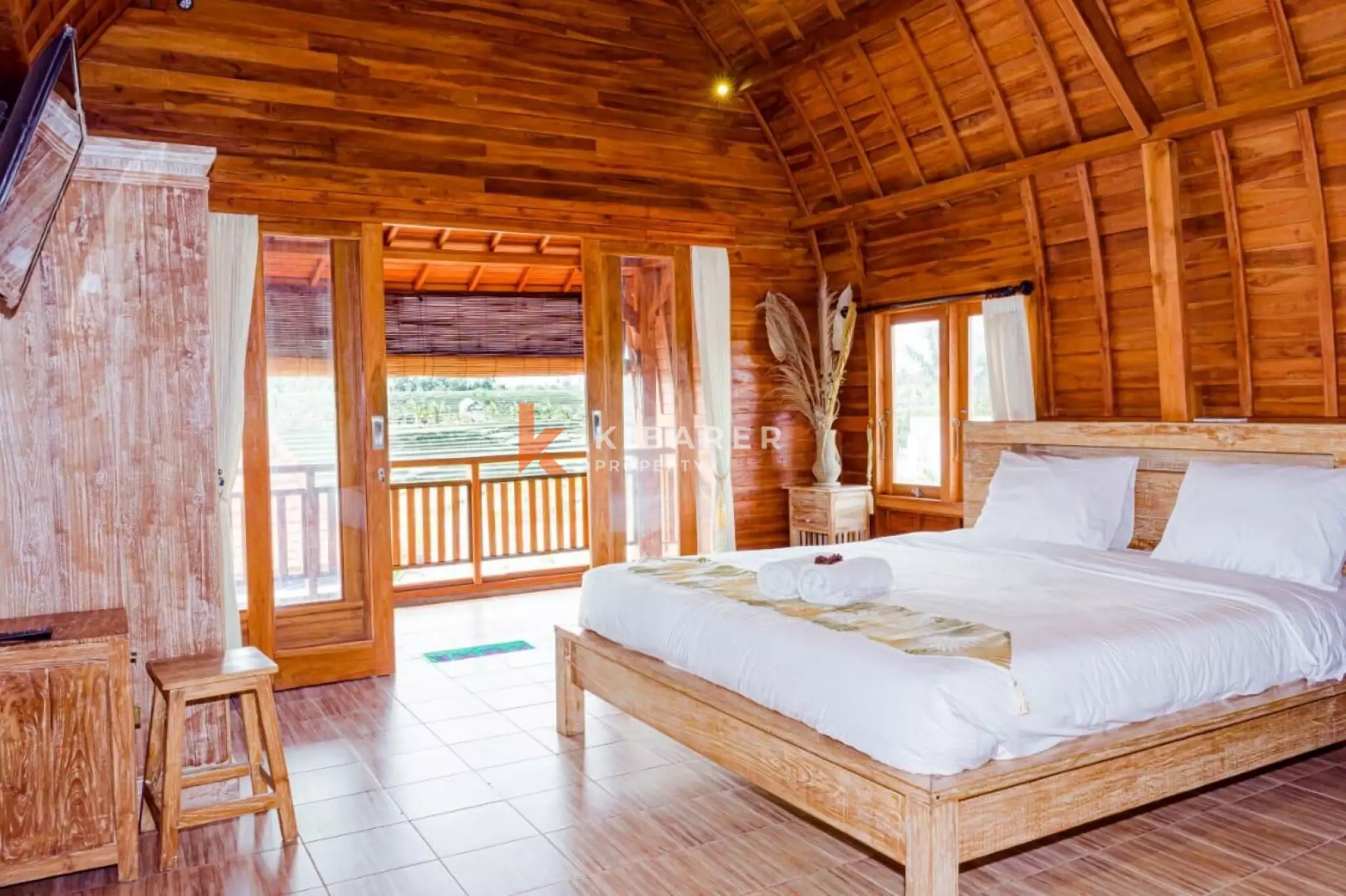 Vila Dua Kamar Tidur Bertema Alam di Pererenan