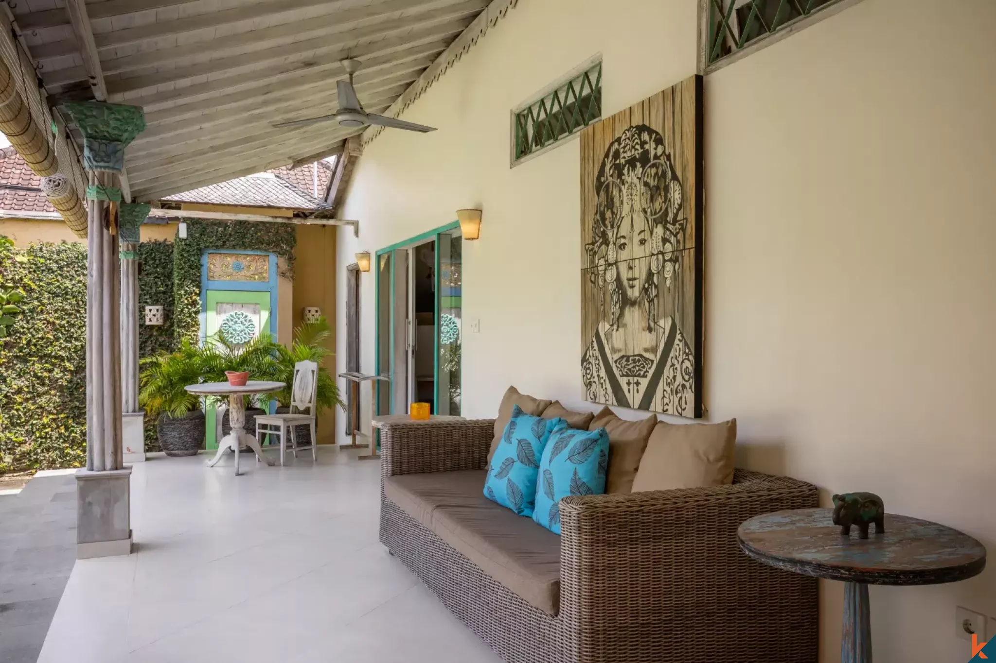 Charmante villa traditionnelle de trois chambres à coucher en location dans le quartier central de Drupadi