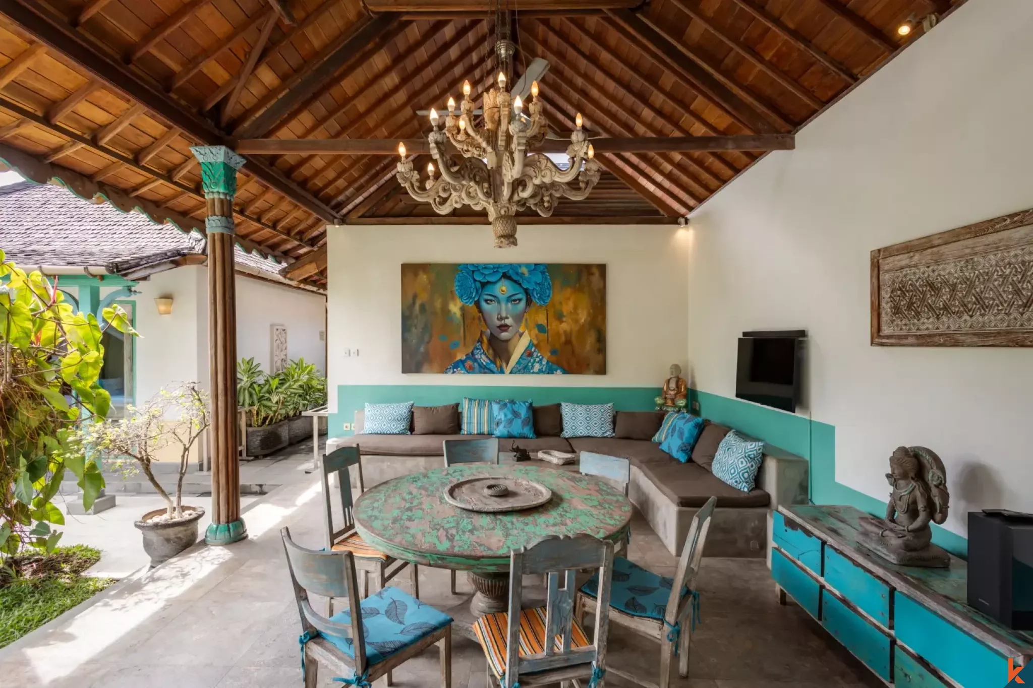 Charming Balinese Three Bedroom Villa for Lease in Central Drupadi