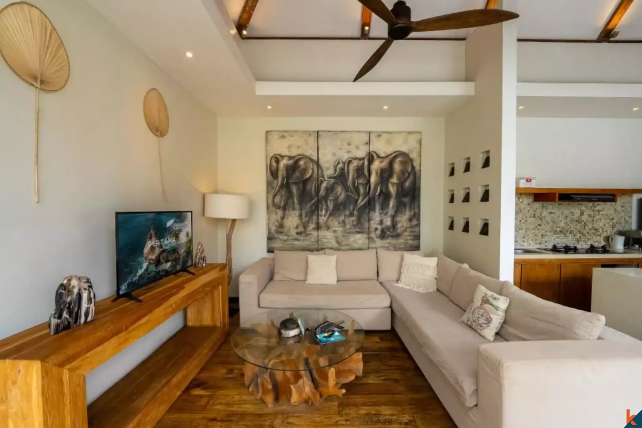 Vila liburan dengan dua kamar tidur dan hak sewa di bagian utara Seminyak