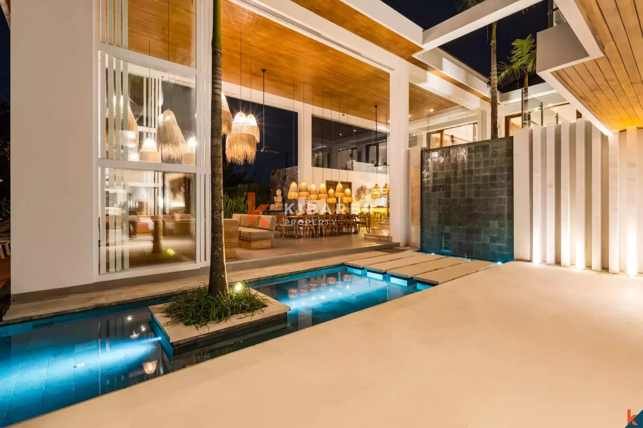 Jungle Majesty - Vila Mewah Enam Kamar Tidur dengan Kolam Renang Bergaya Resor di Ubud