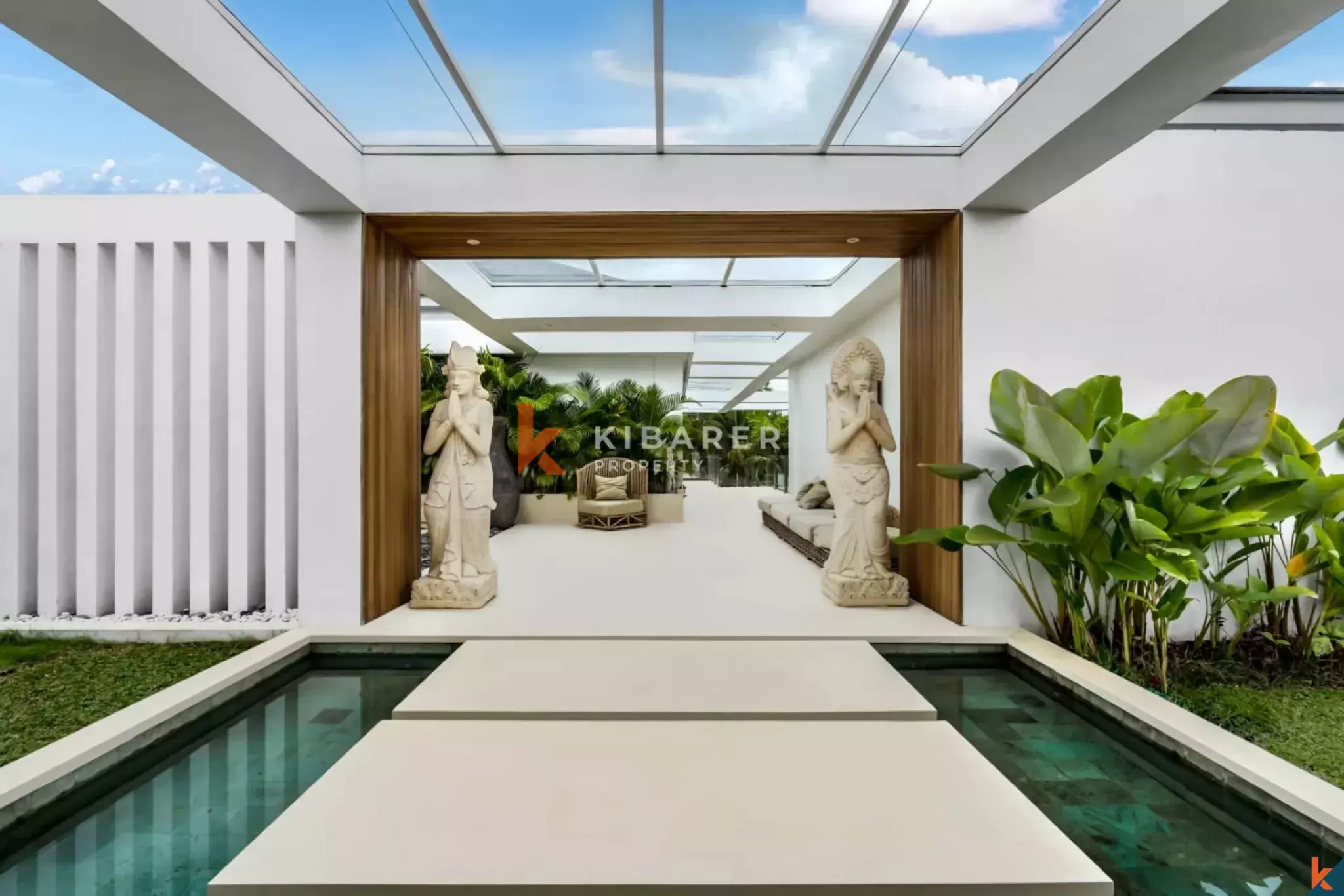 Jungle Majesty - Vila Mewah Enam Kamar Tidur dengan Kolam Renang Bergaya Resor di Ubud