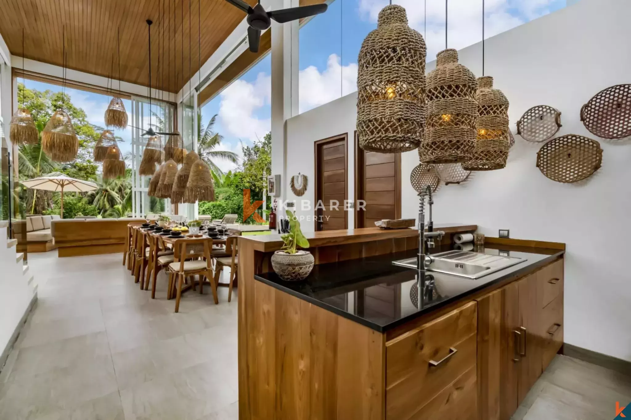 Jungle Majesty - Vila Mewah Enam Kamar Tidur dengan Kolam Renang Bergaya Resor di Ubud