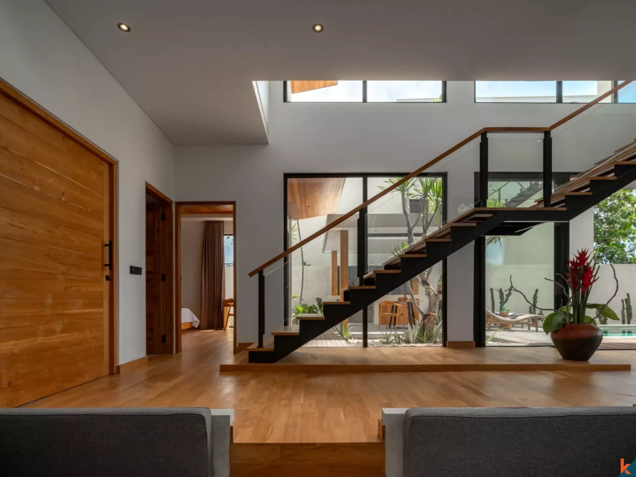 Brand new modern ocean views three bedroom real estate in Uluwatu