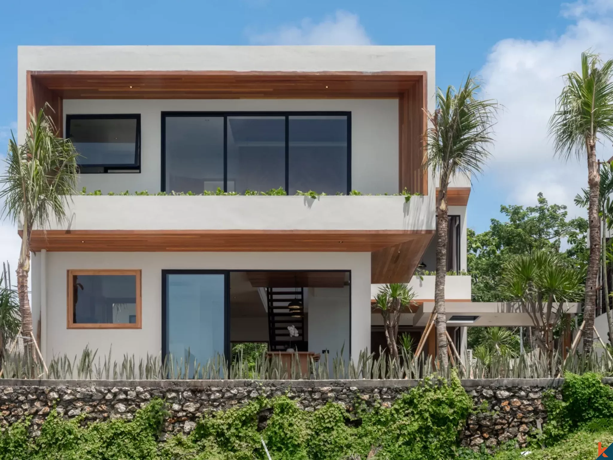 Brand new modern ocean views three bedroom real estate in Uluwatu