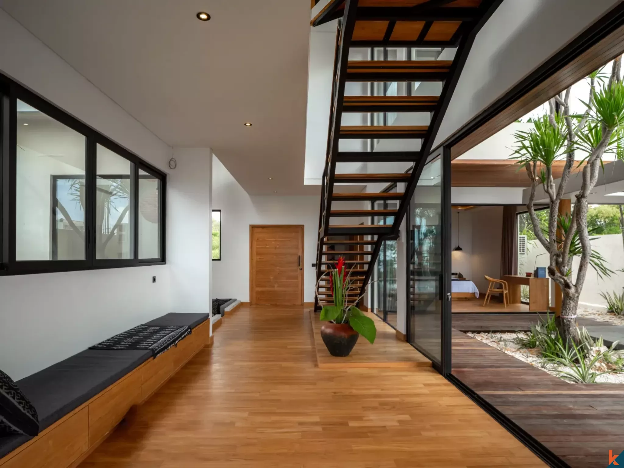 Brand new modern ocean views three bedroom real estate in Uluwatu