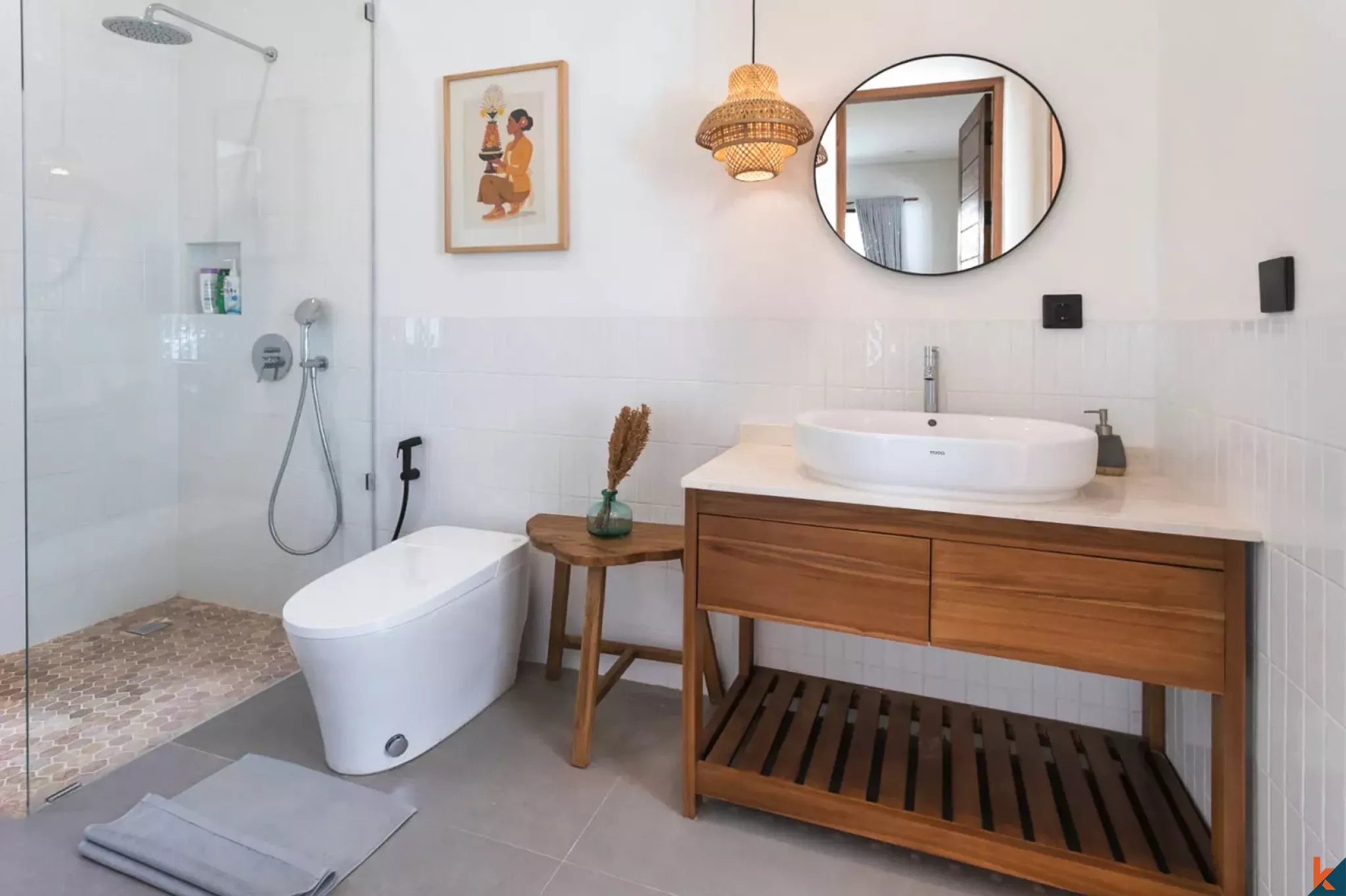 Brand new two bedroom plus office room property for lease in Kerobokan - Merta Agung